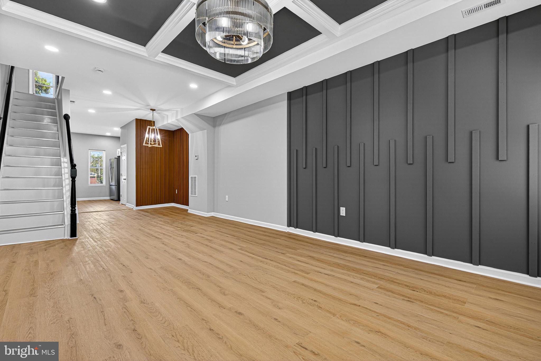 SHIPLEY HILL - Residential