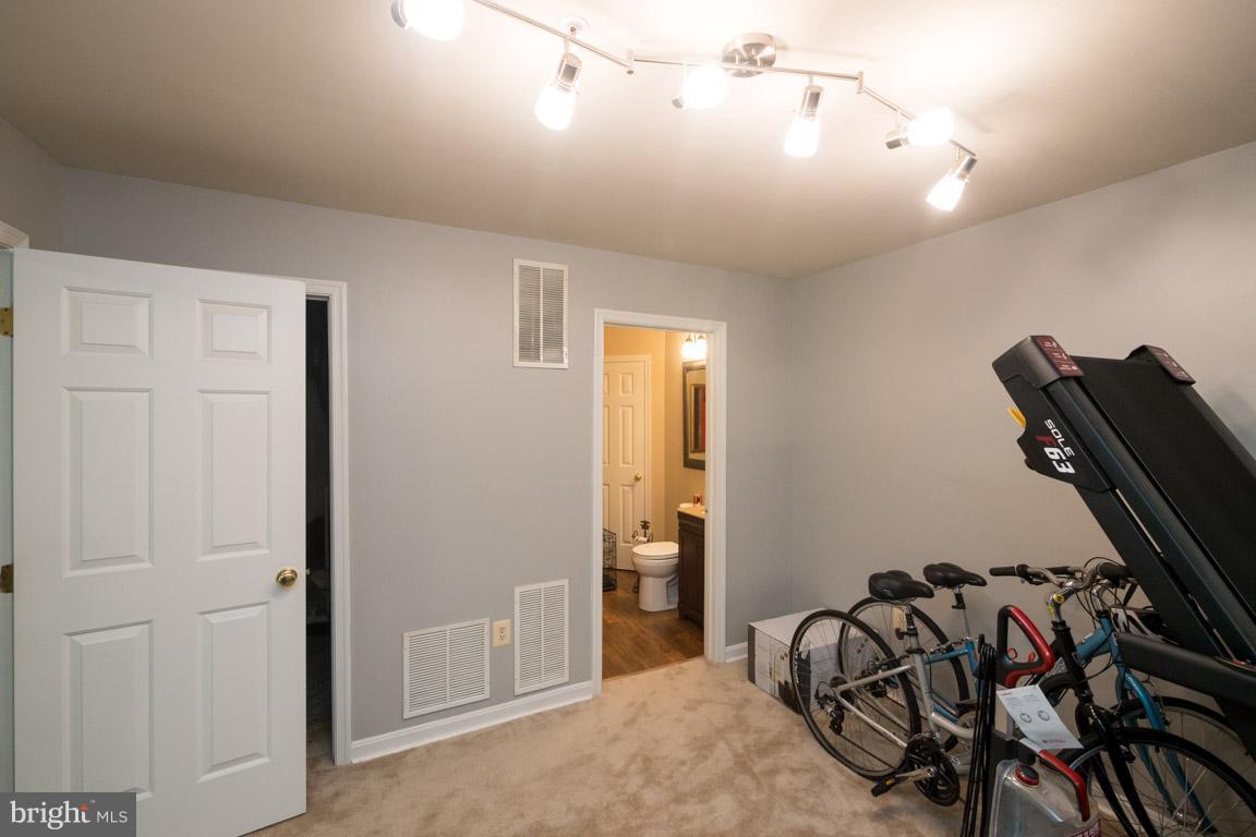 BRINKLEY PARK TOWN - Residential