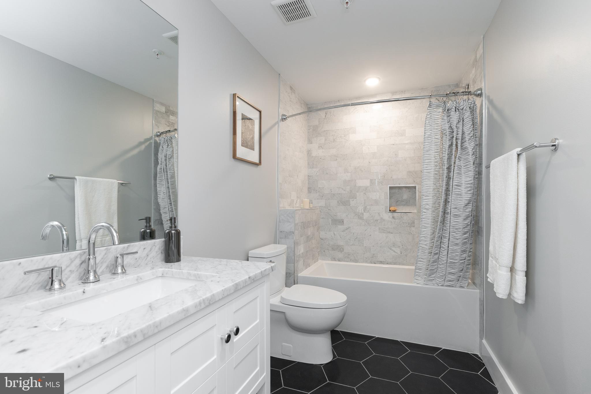 GERMANTOWN - Residential Lease