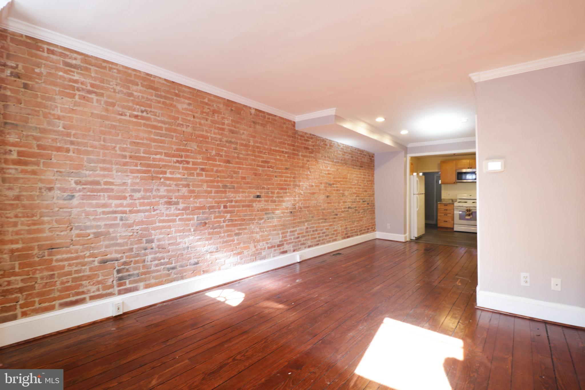 FEDERAL HILL HISTORIC DISTRICT - Residential Lease