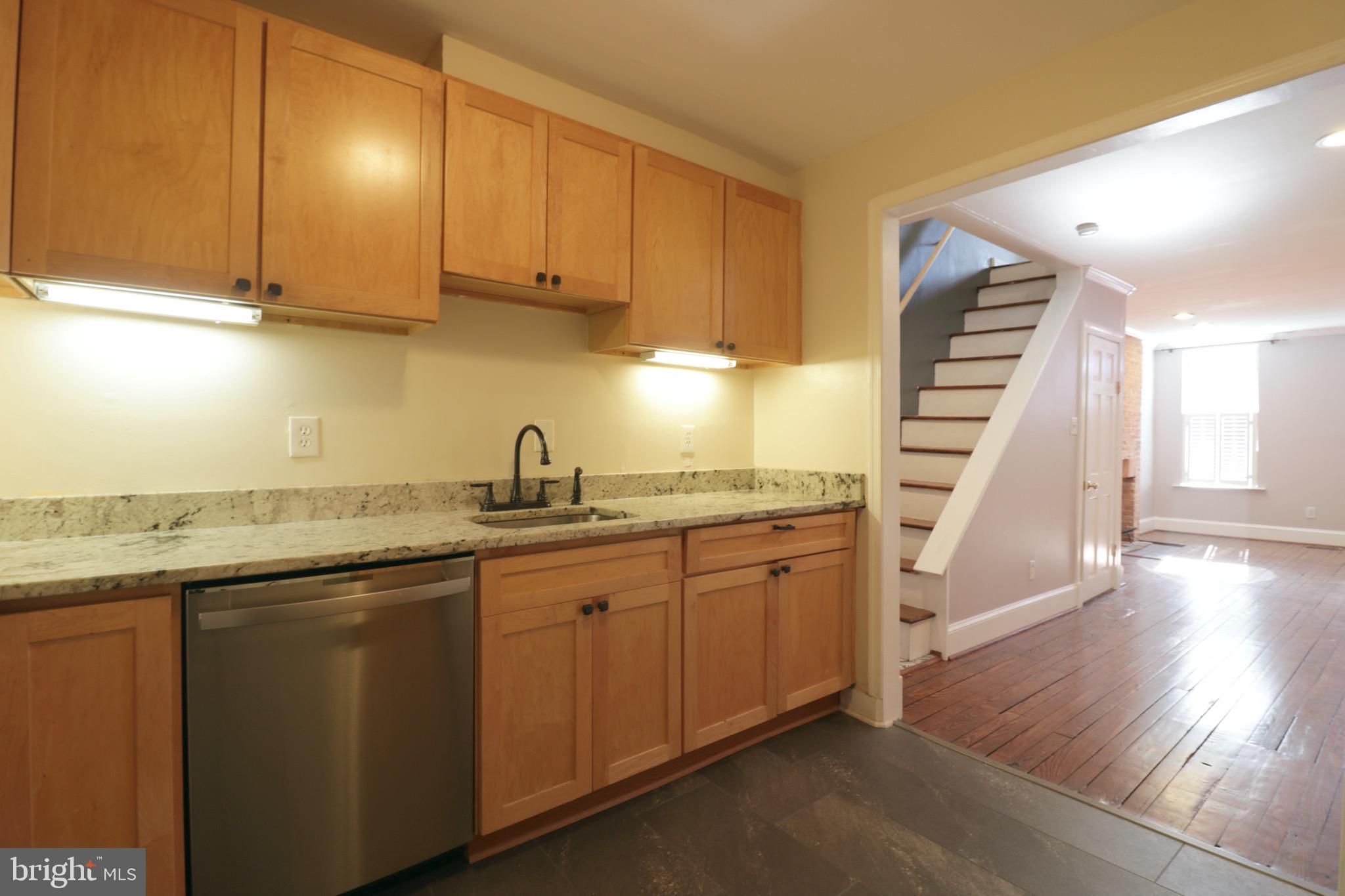 FEDERAL HILL HISTORIC DISTRICT - Residential Lease