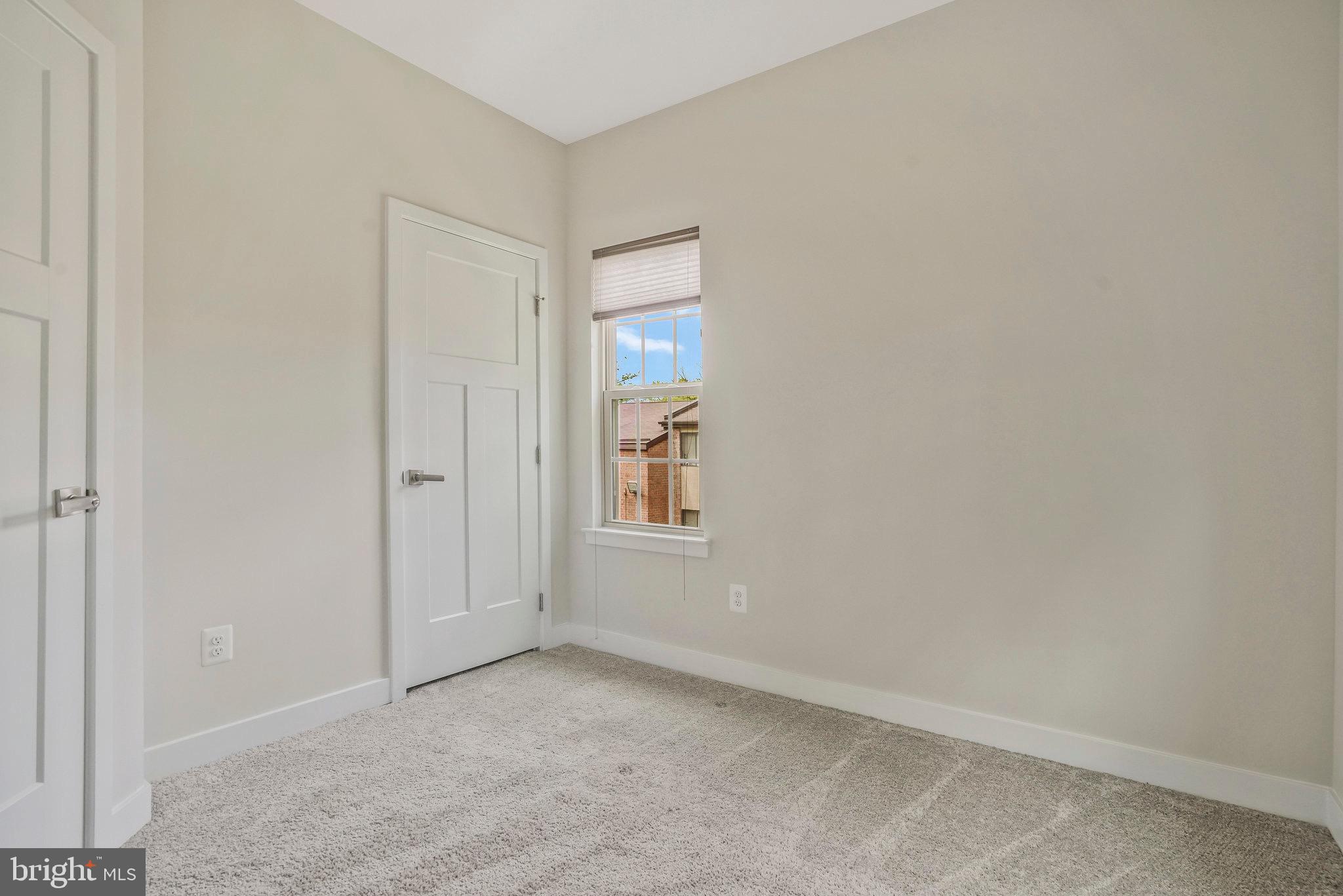 HERITAGE - Residential Lease