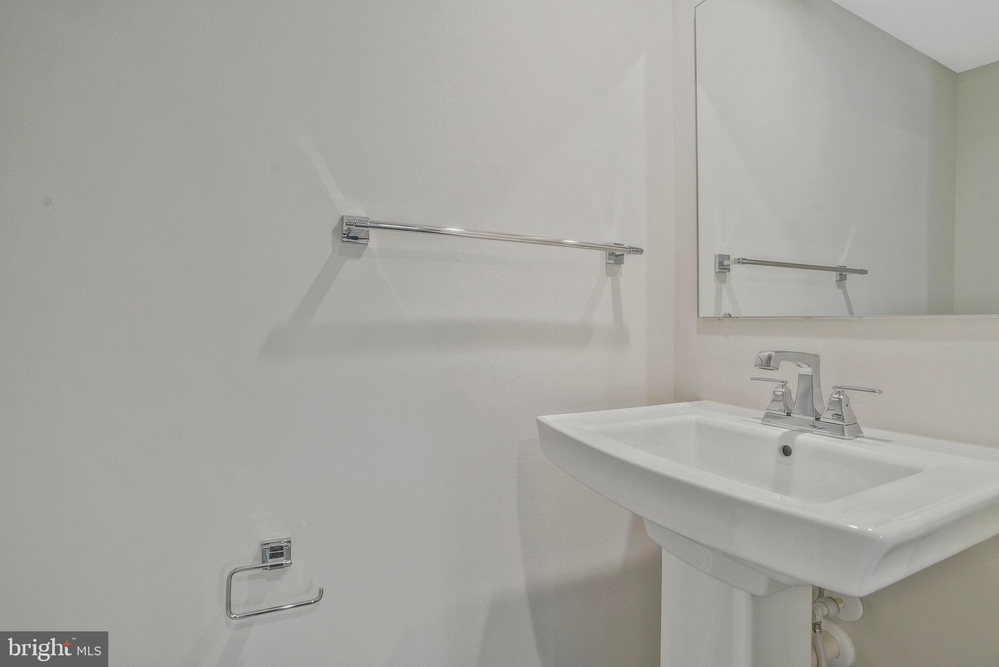 HERITAGE - Residential Lease