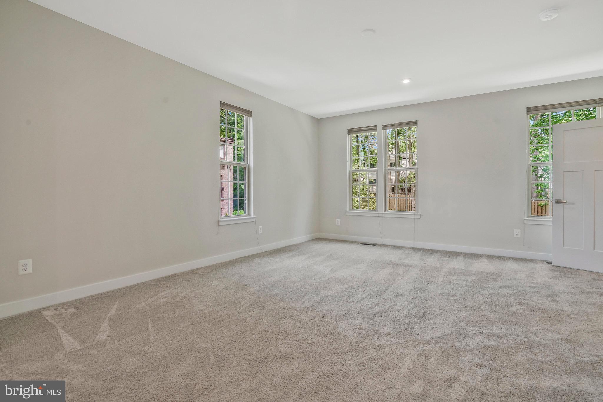 HERITAGE - Residential Lease