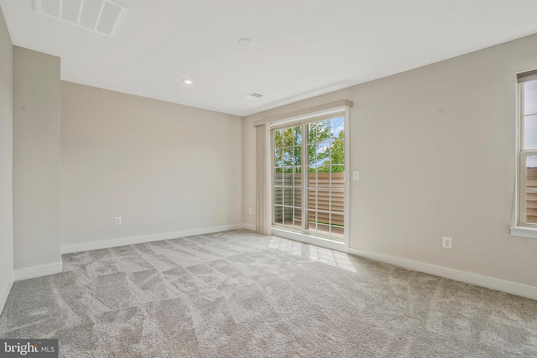 HERITAGE - Residential Lease