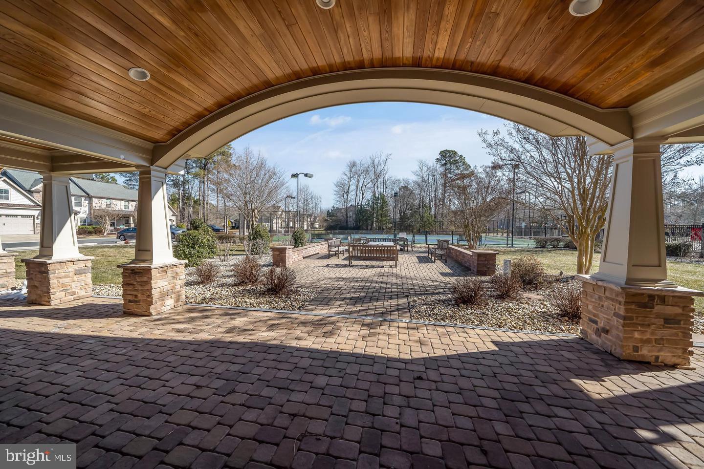 FOREST LANDING - Residential