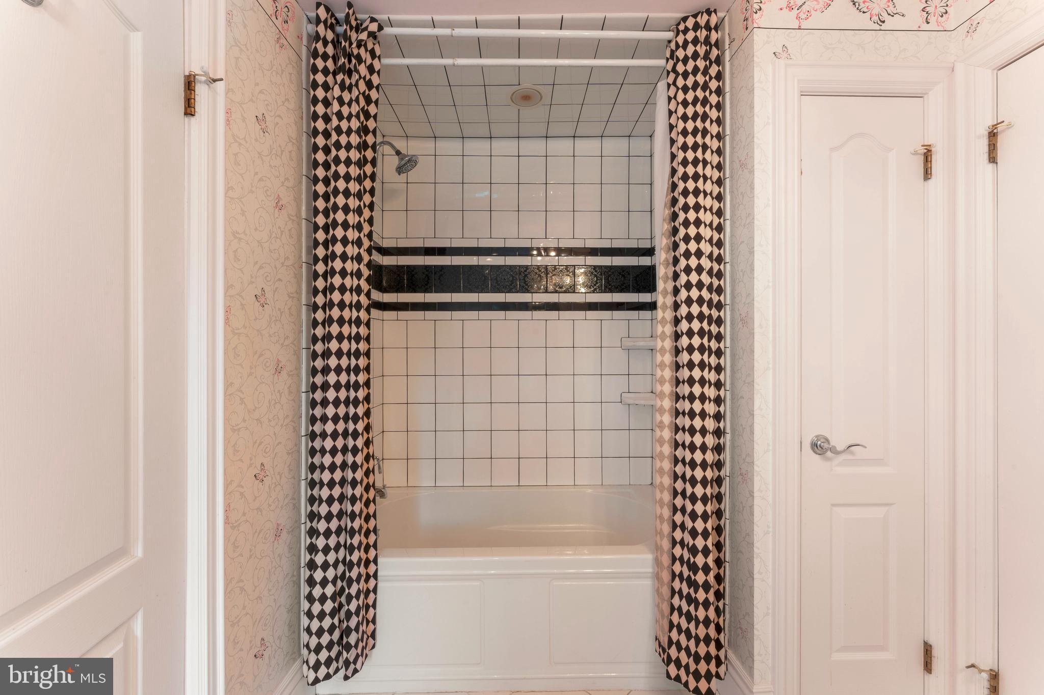 TIMBER RIDGE - Residential