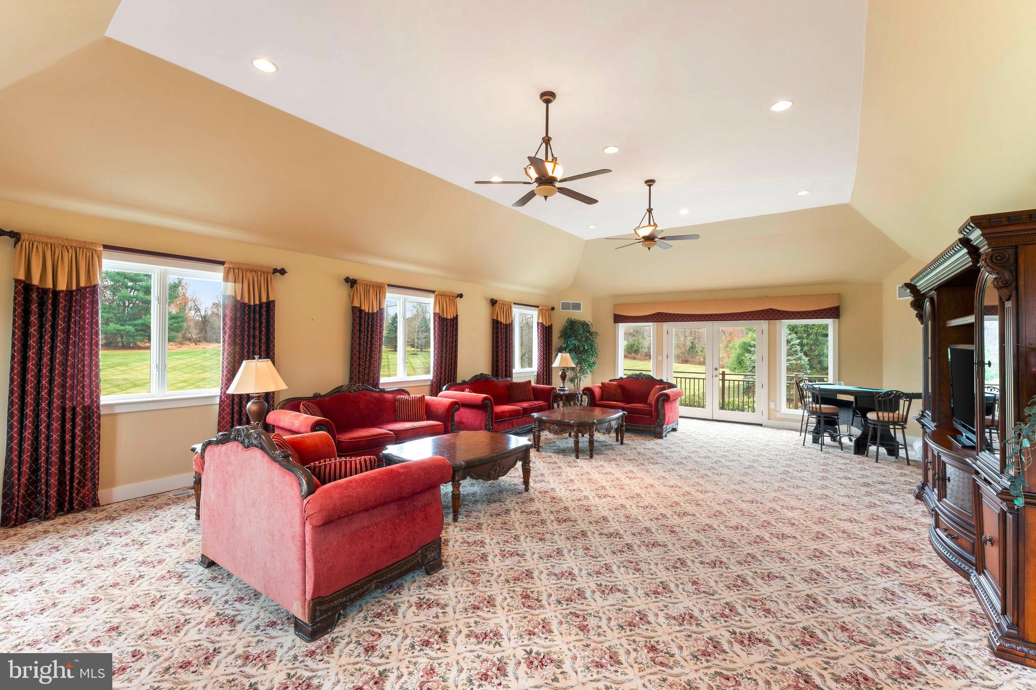 TIMBER RIDGE - Residential