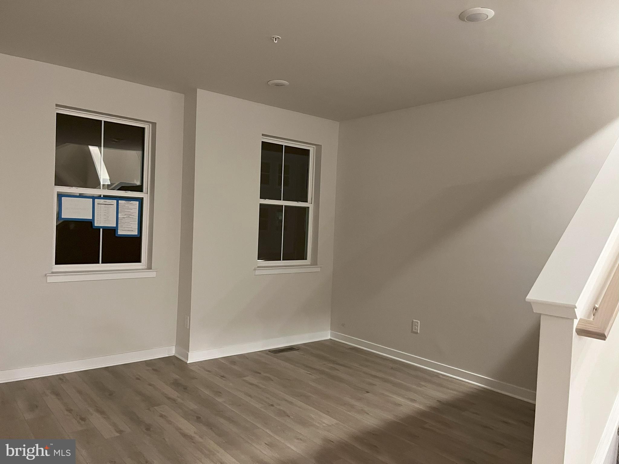 RIVER POINTE - Residential Lease