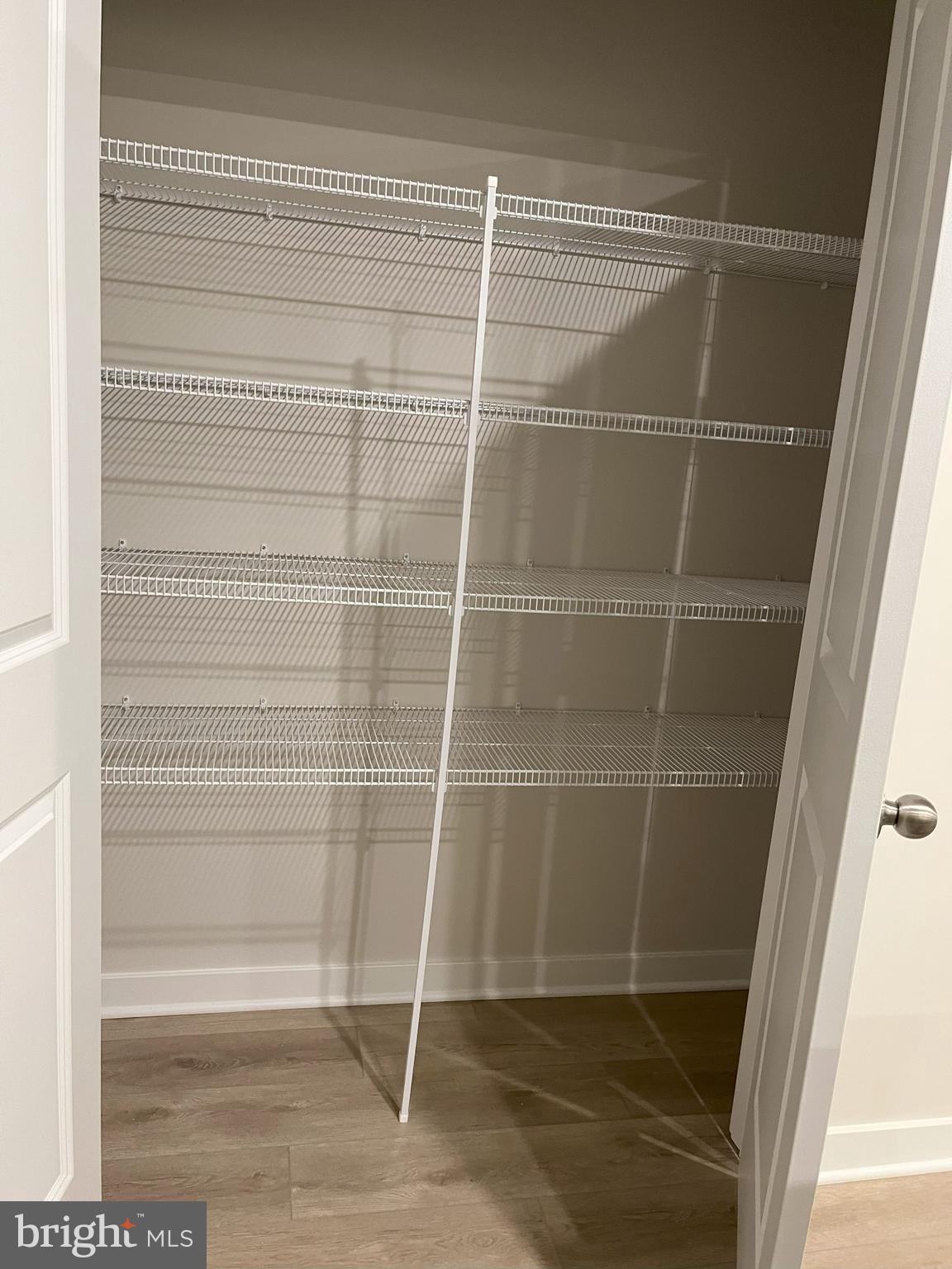 RIVER POINTE - Residential Lease