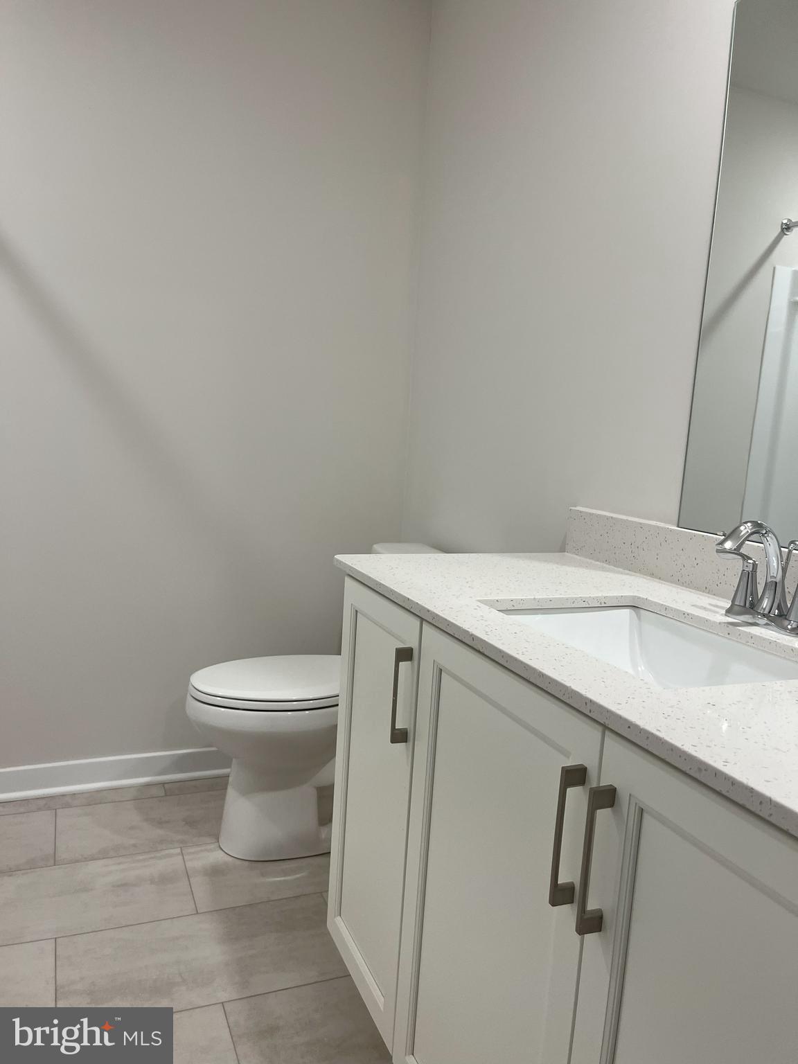 RIVER POINTE - Residential Lease