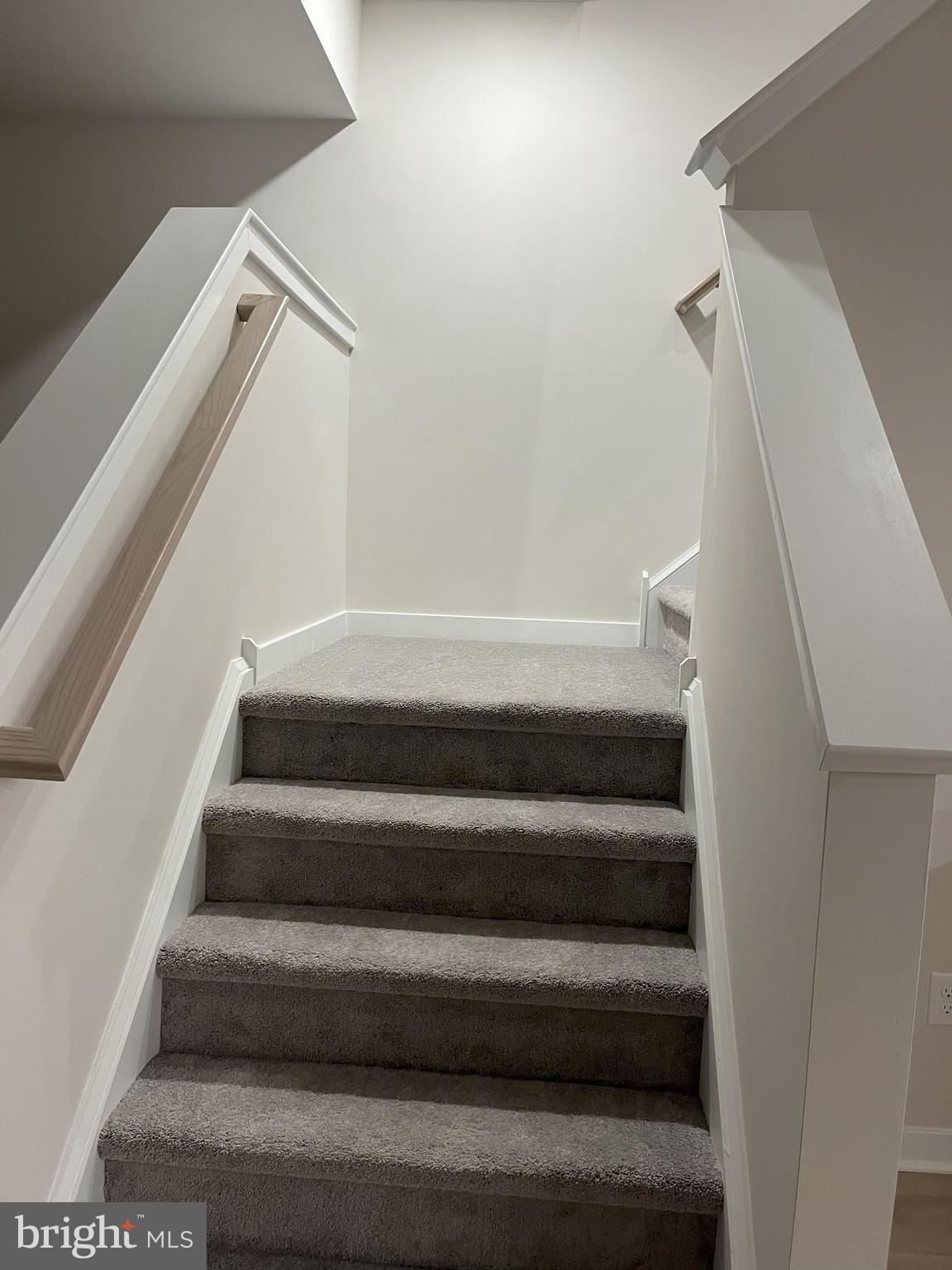 RIVER POINTE - Residential Lease