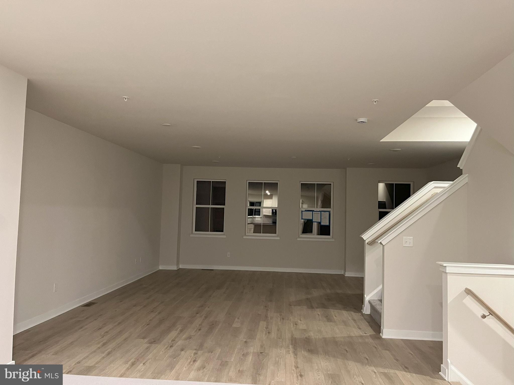 RIVER POINTE - Residential Lease