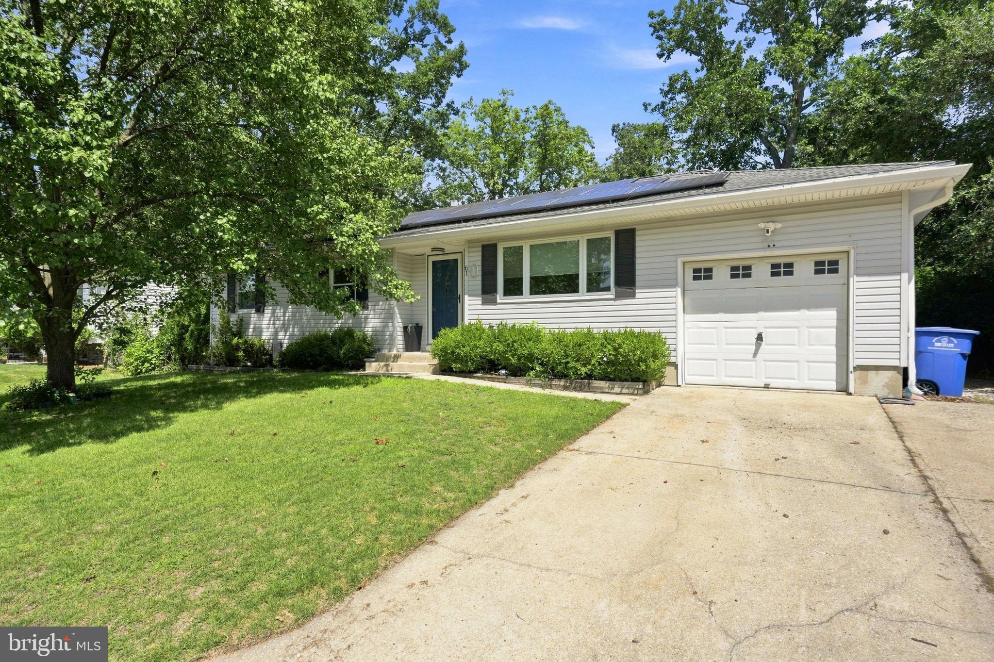 61 GARFIELD BOULEVARD