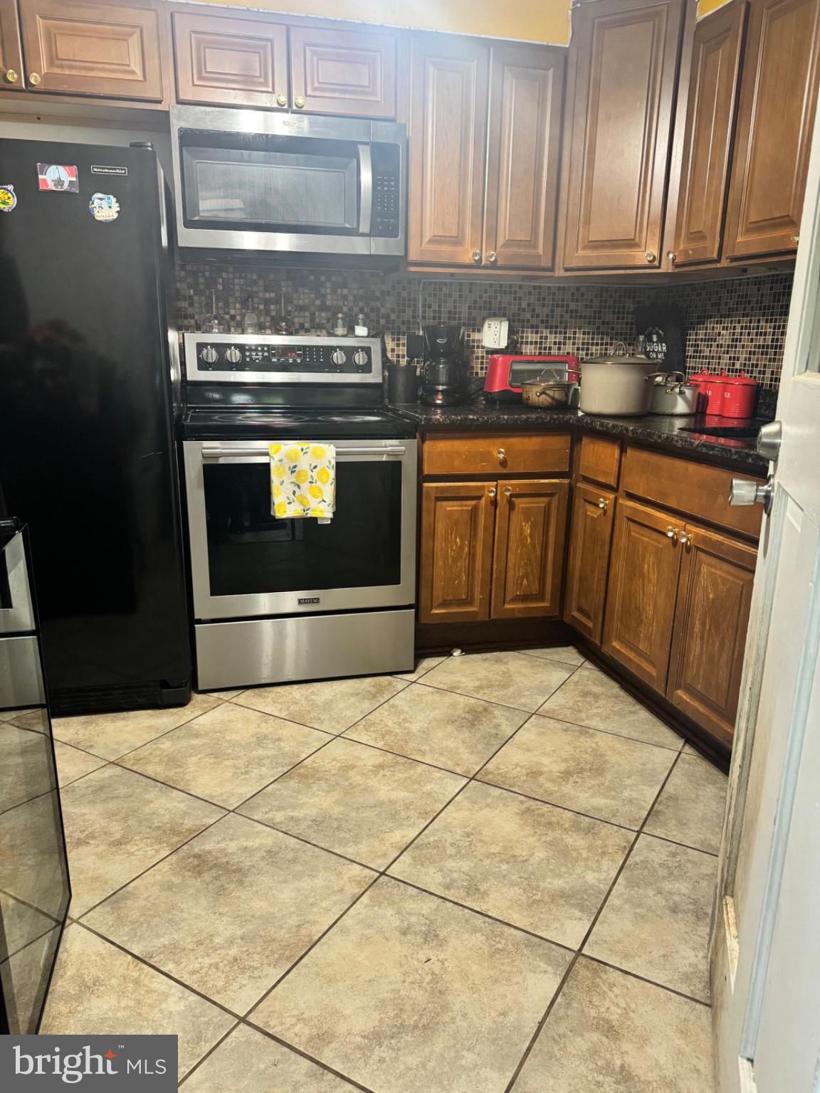 HYNESBORO PARK - Residential