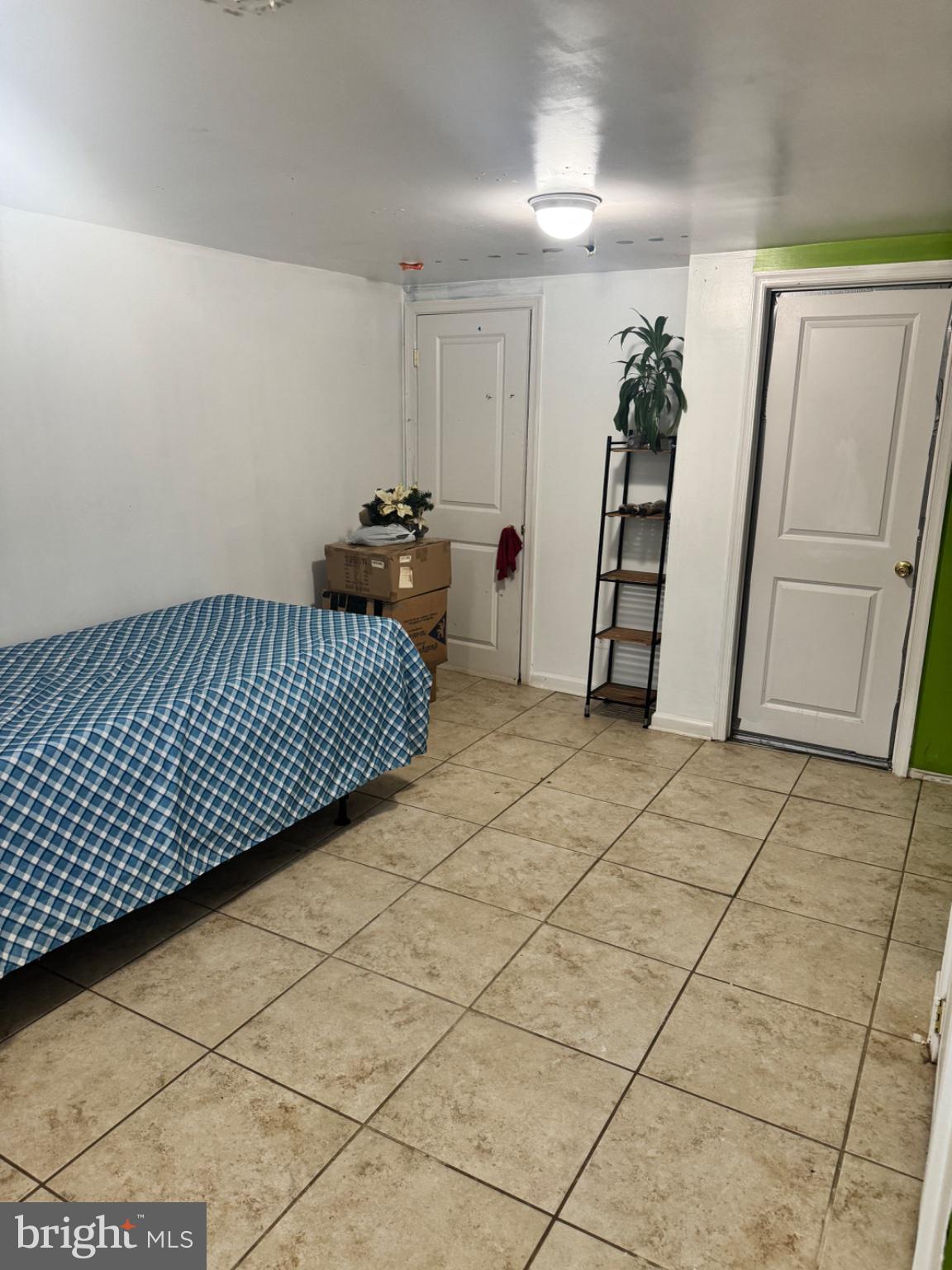 HYNESBORO PARK - Residential