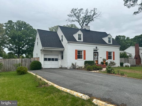 Homes For Sale - 9104 8th Street<br/> LANHAM, MD 20706