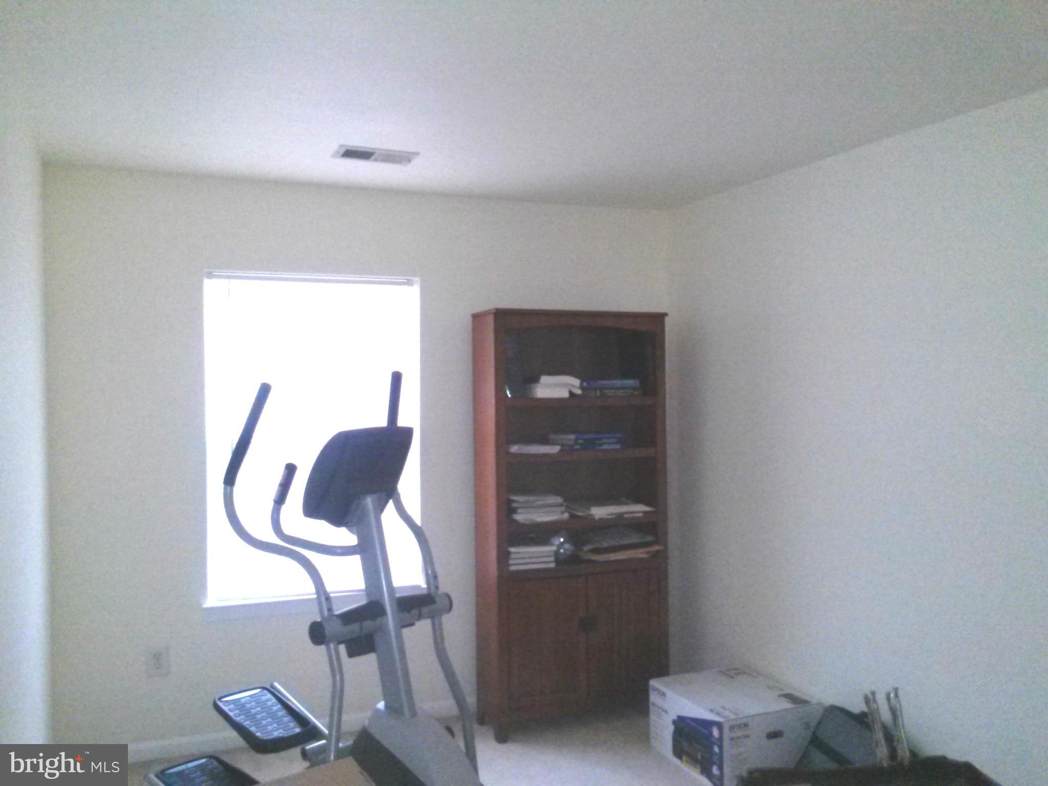 CENTRE VILLAGE - Residential Lease