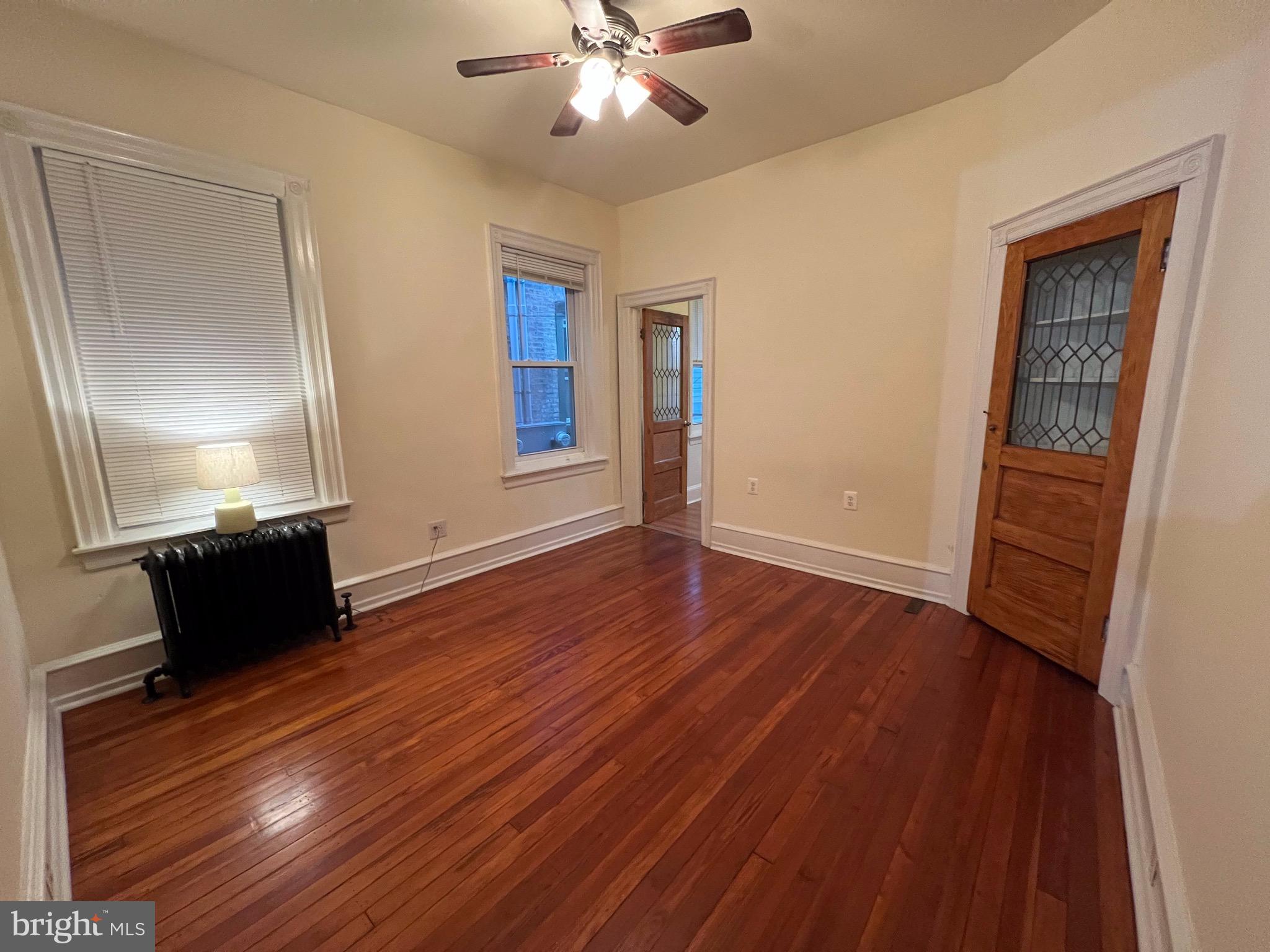 SQUIRREL HILL - Residential Income