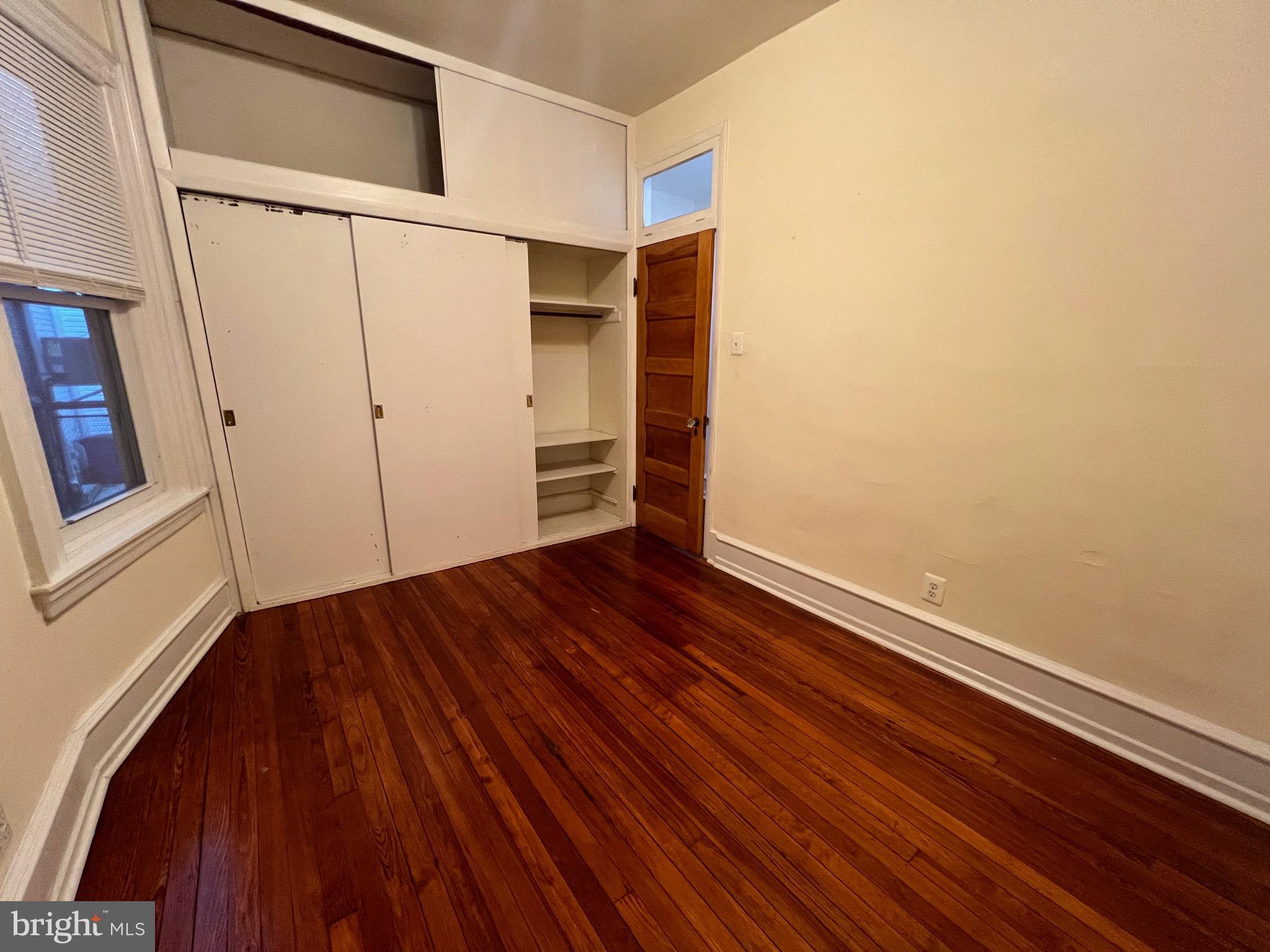 SQUIRREL HILL - Residential Income