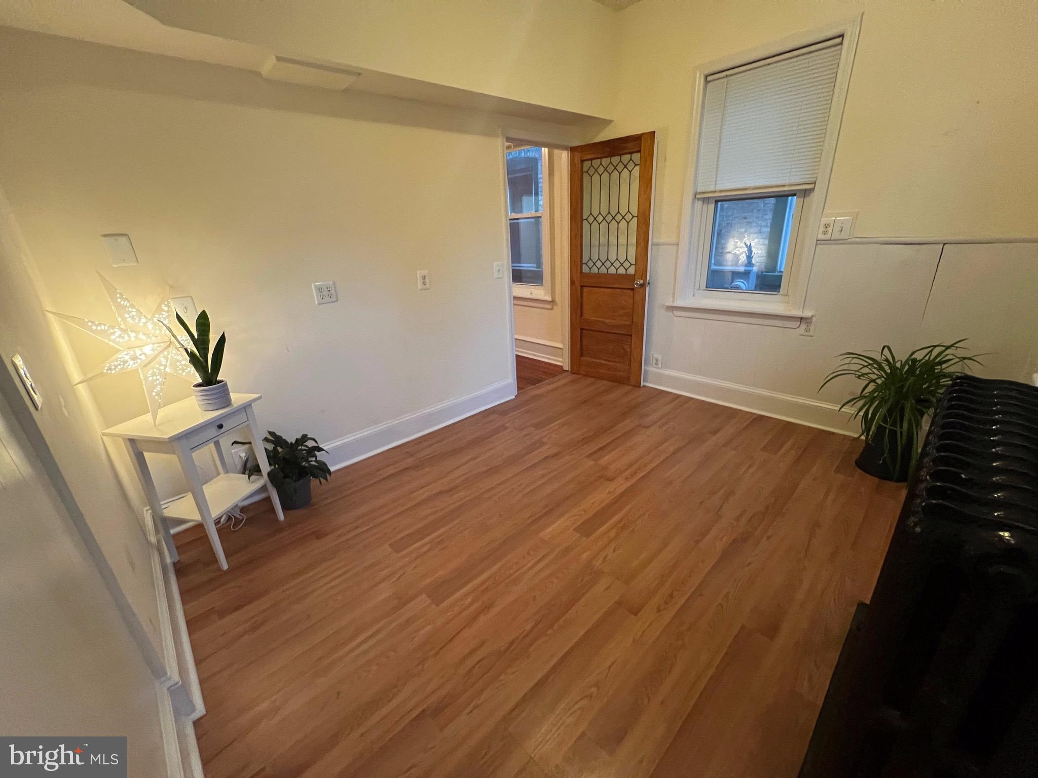 SQUIRREL HILL - Residential Income