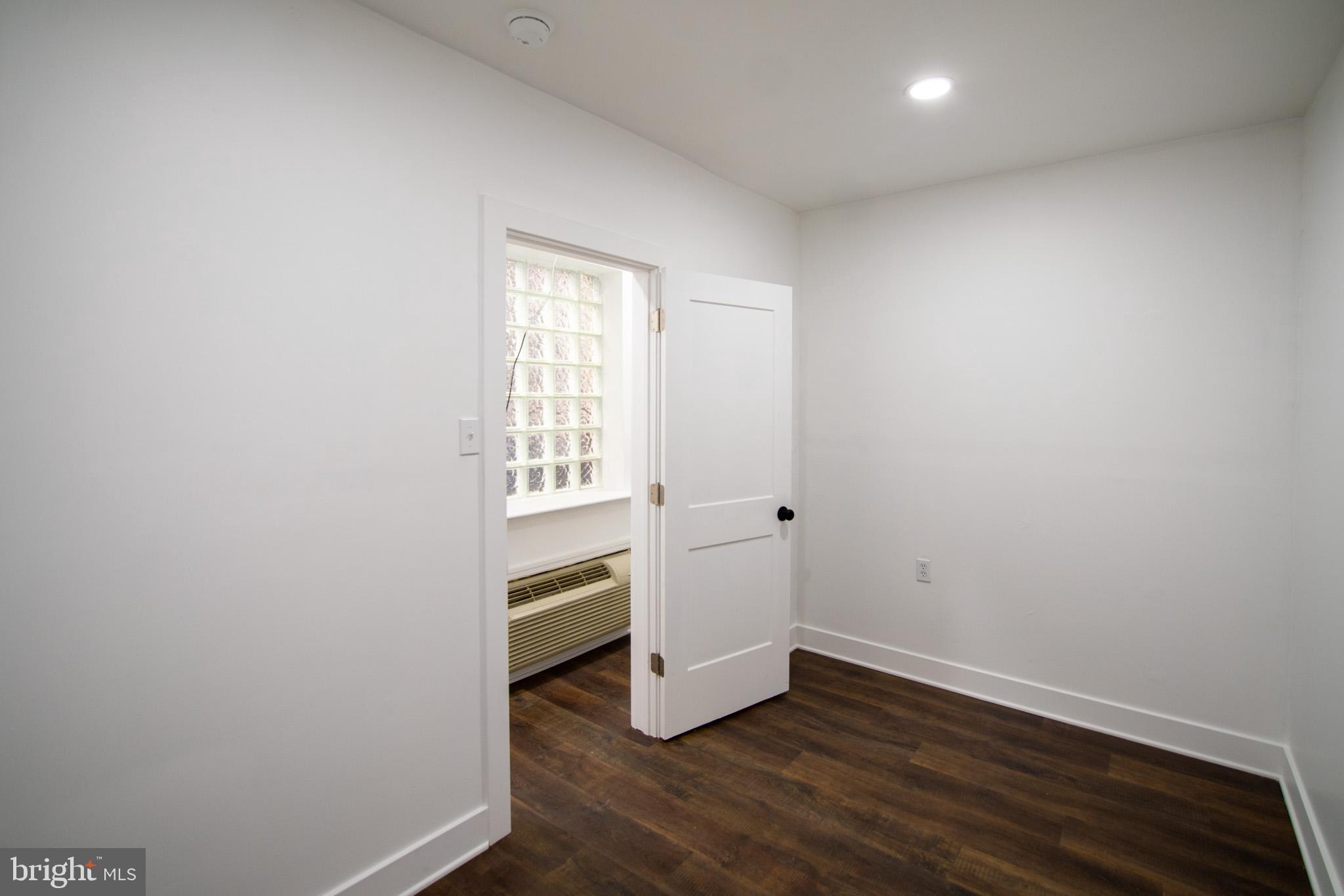 RITTENHOUSE SQUARE - Residential Lease