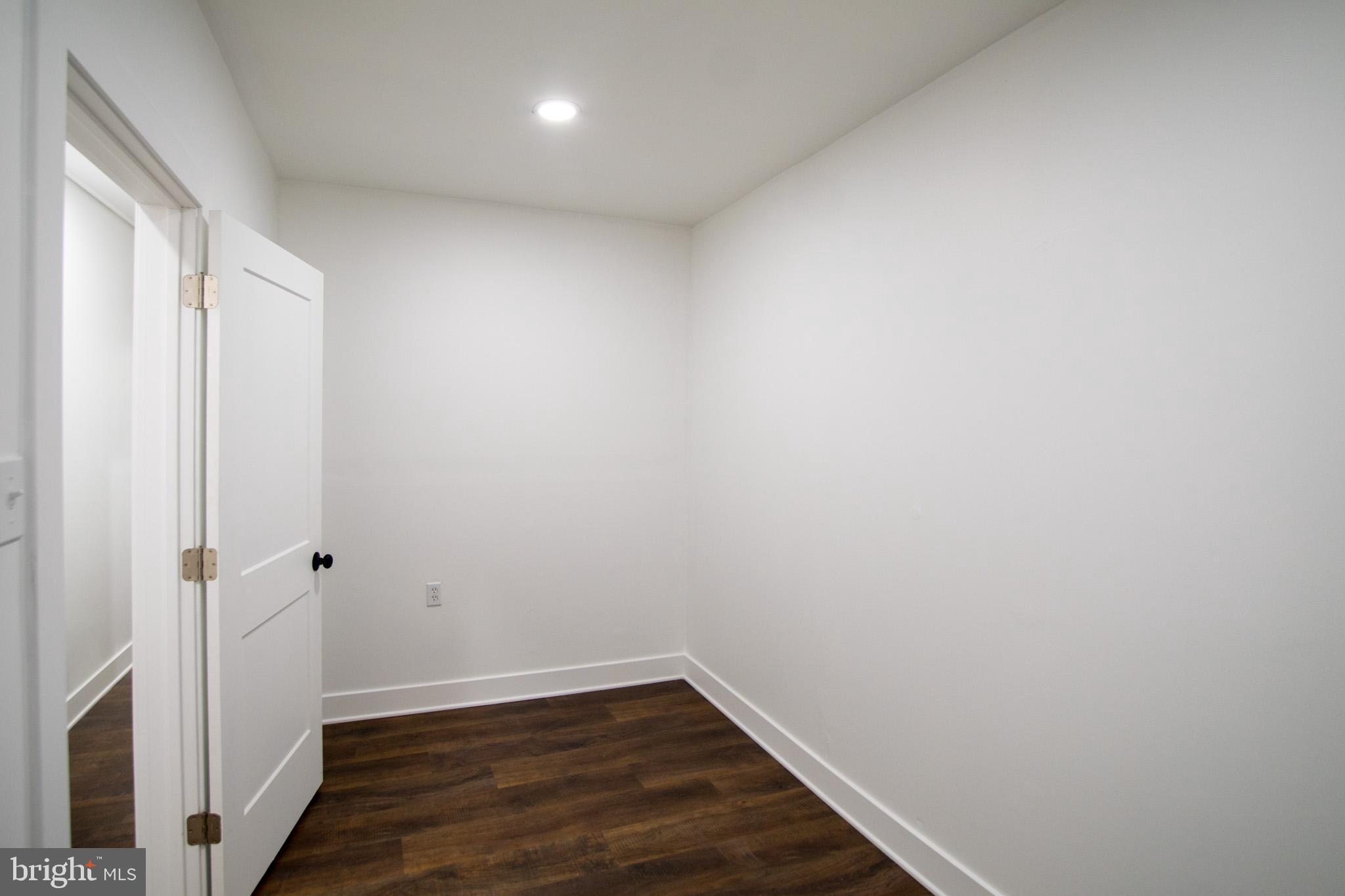 RITTENHOUSE SQUARE - Residential Lease