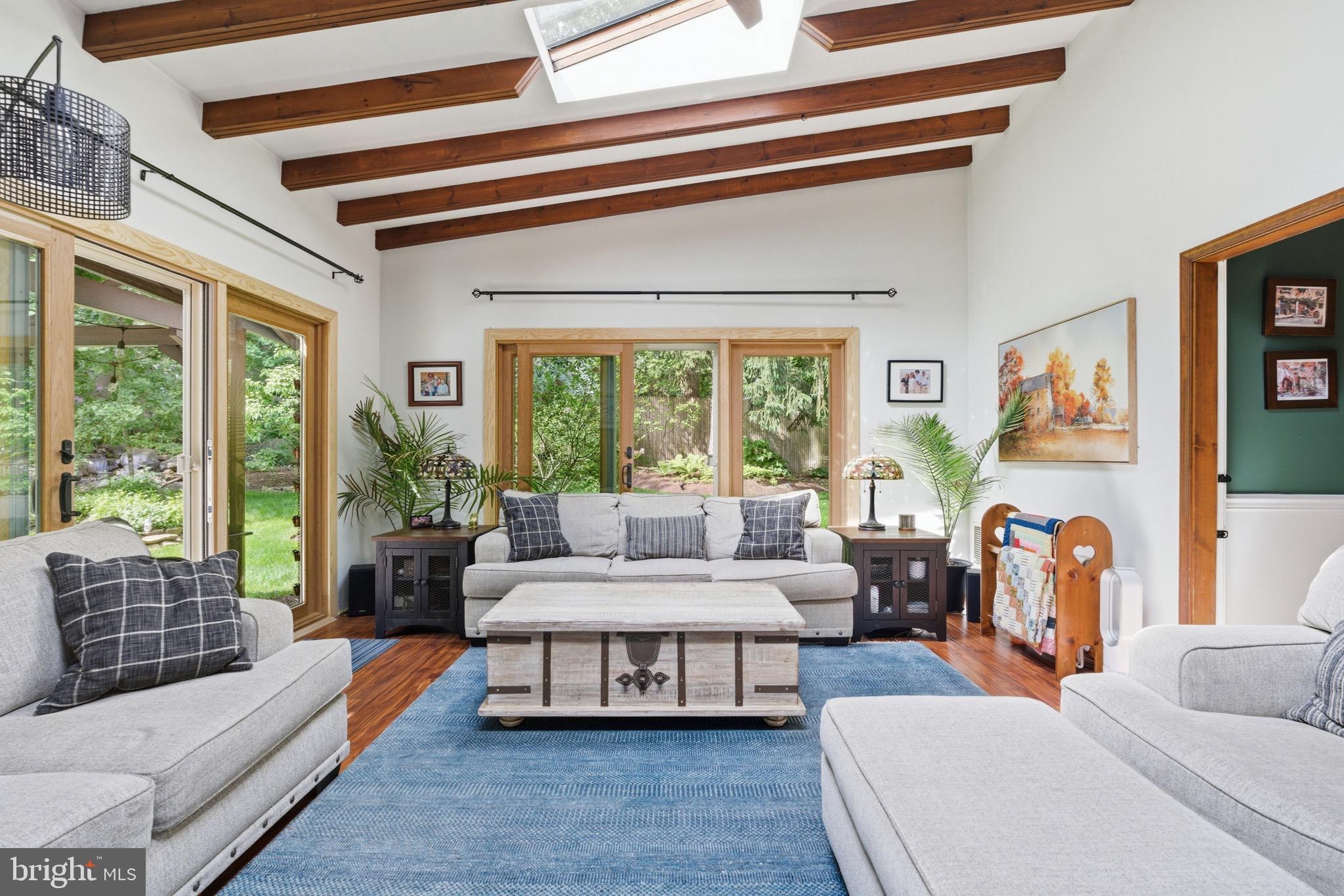 OAKBOURNE PARK - Residential