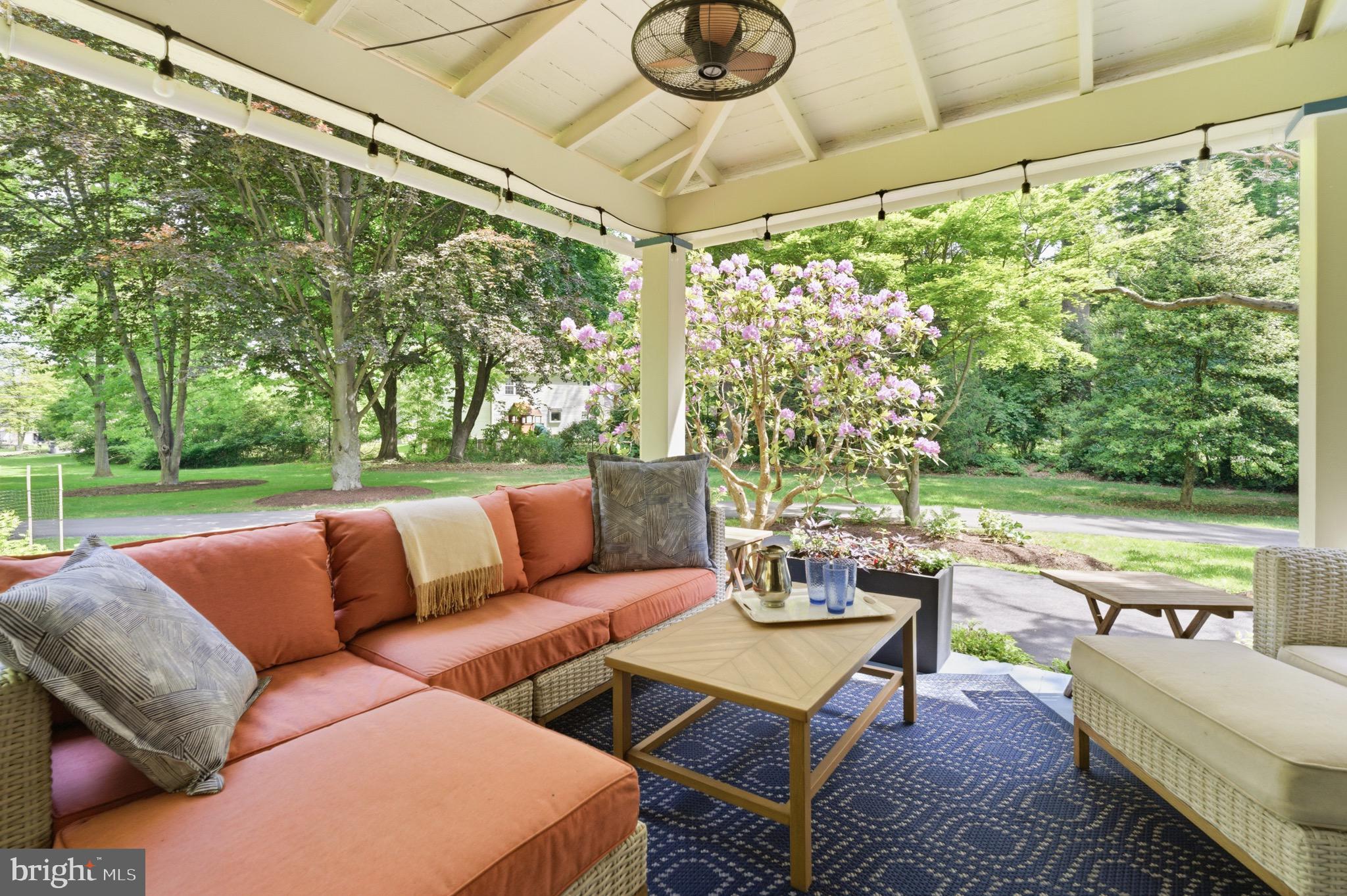 OAKBOURNE PARK - Residential
