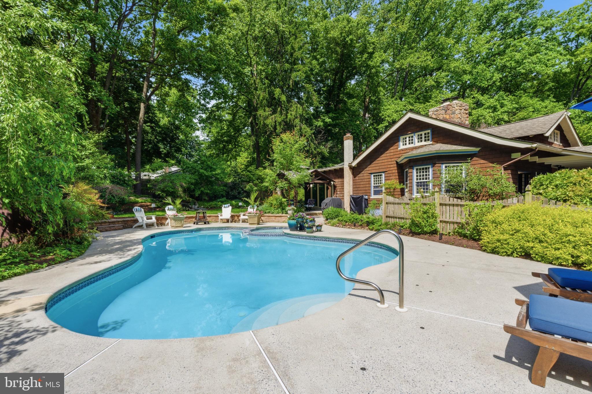 OAKBOURNE PARK - Residential