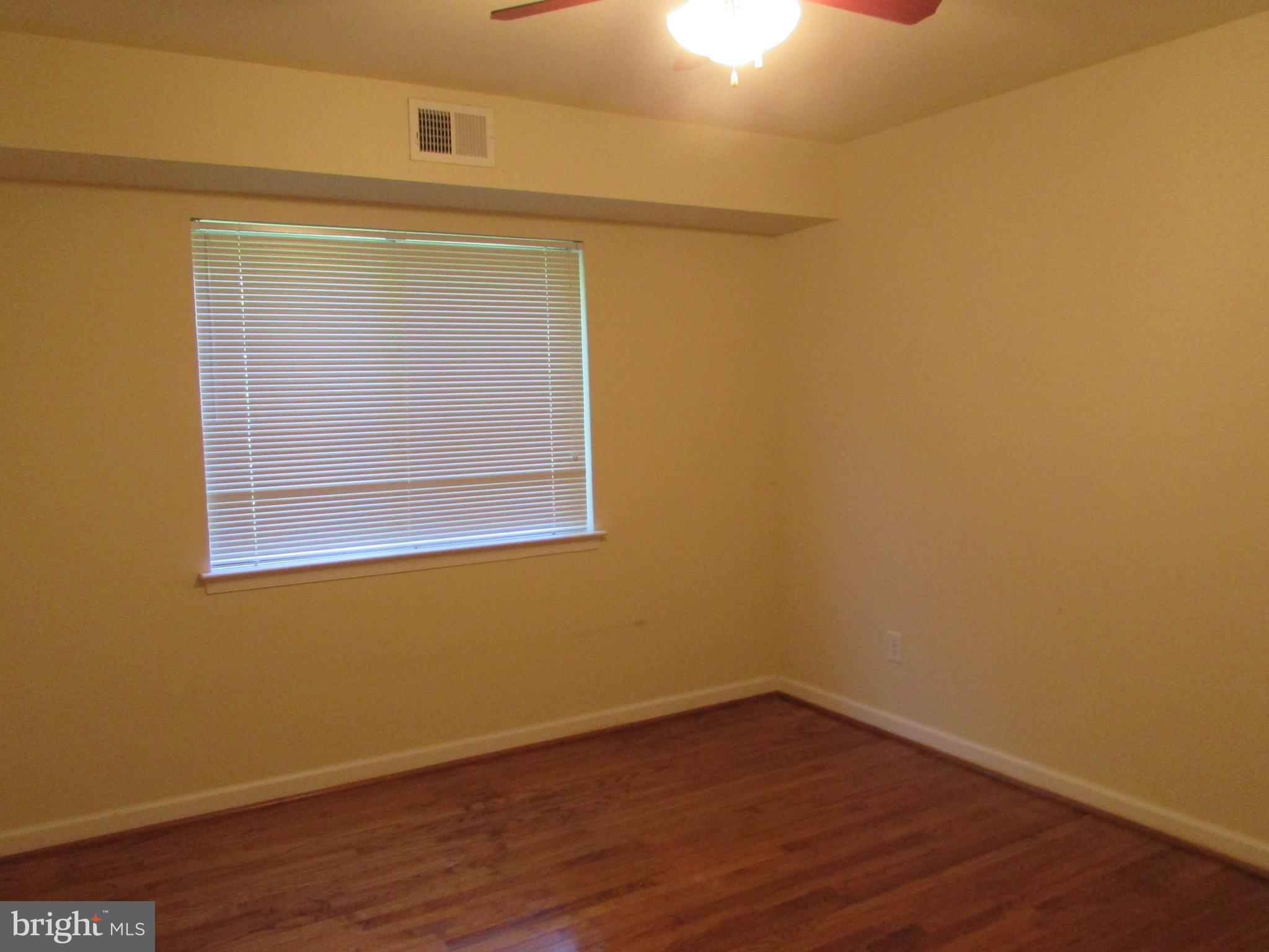 WESTWOOD COMMONS - Residential Lease