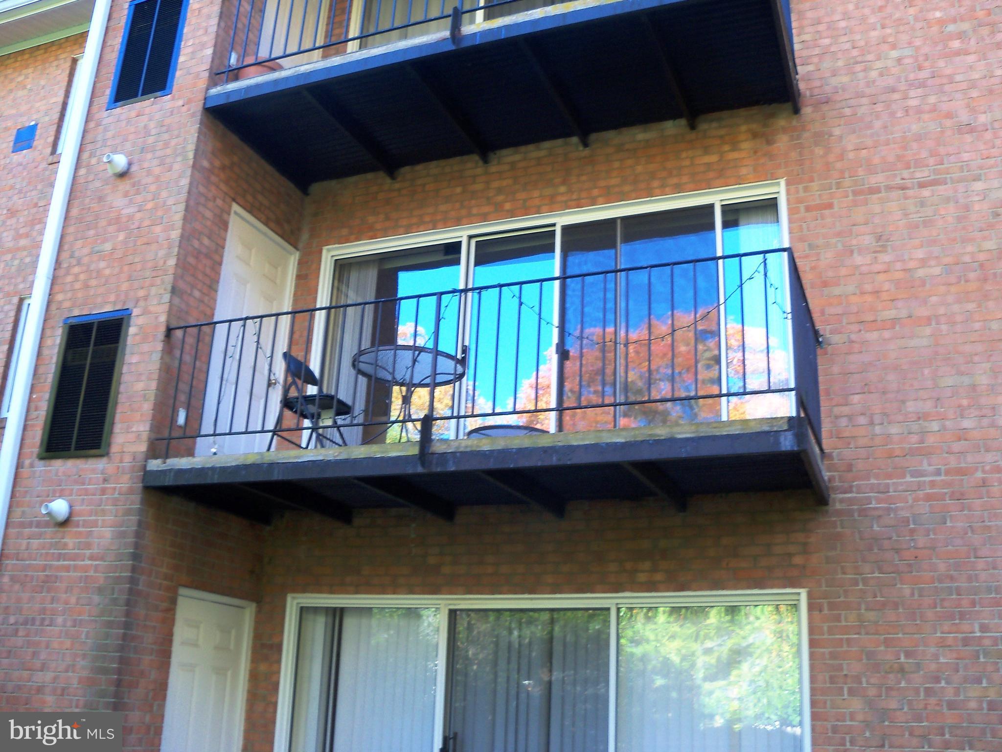 WESTWOOD COMMONS - Residential Lease