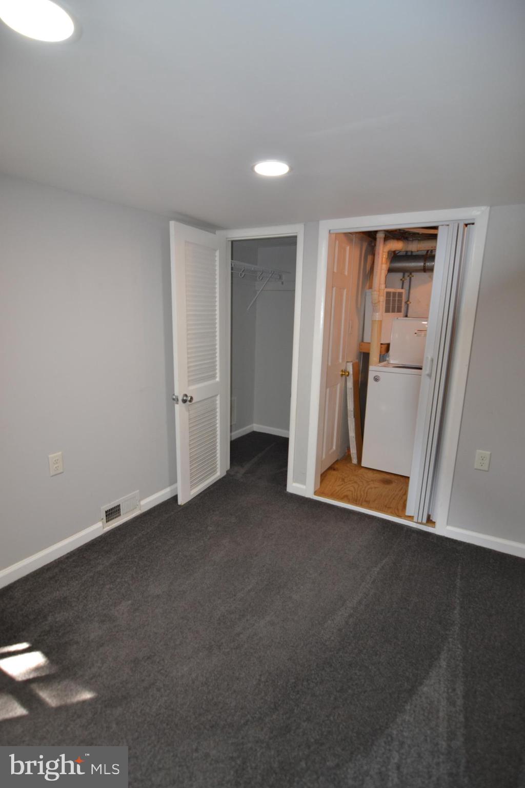 WEST YORK - Residential