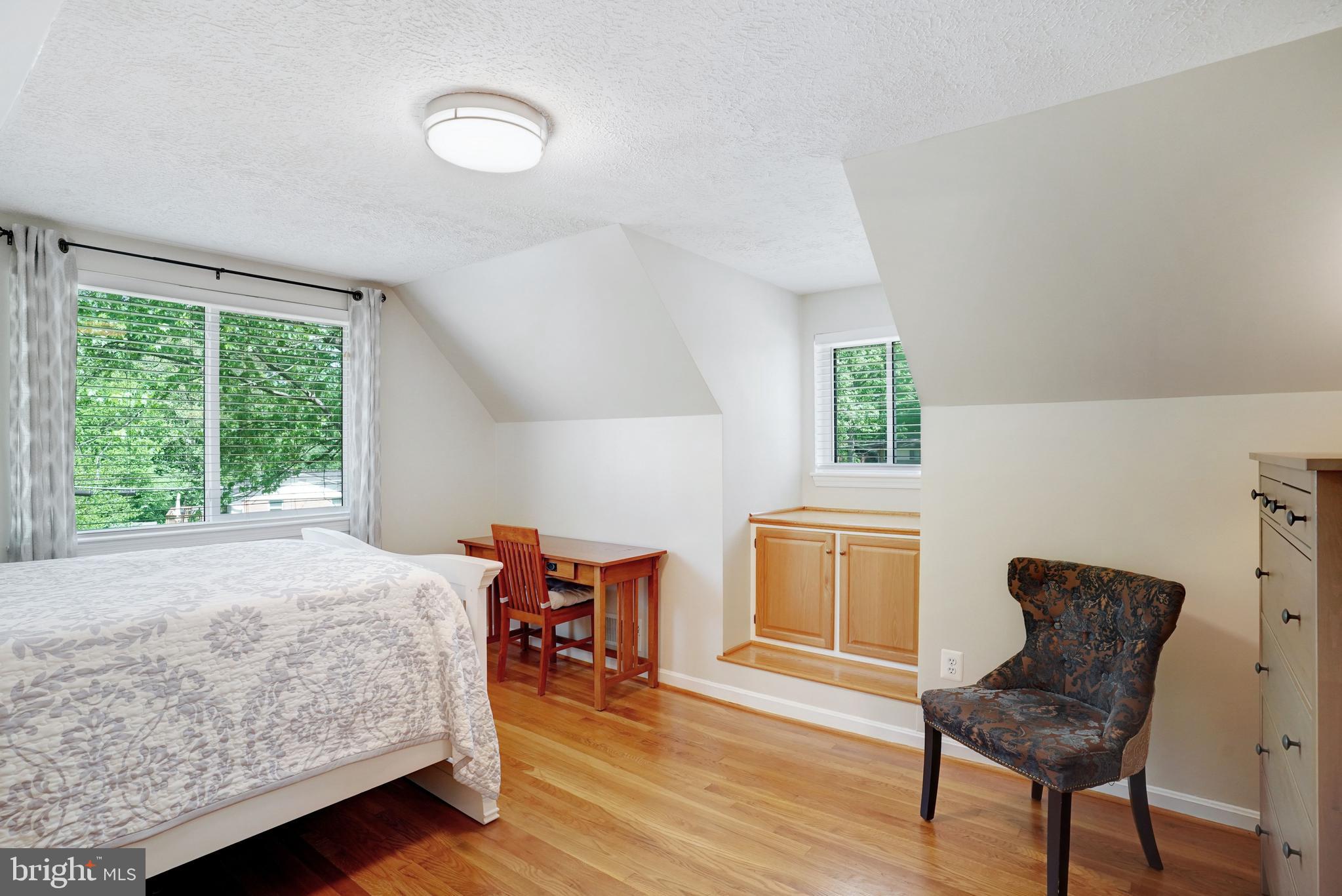 KINGS PARK - Residential