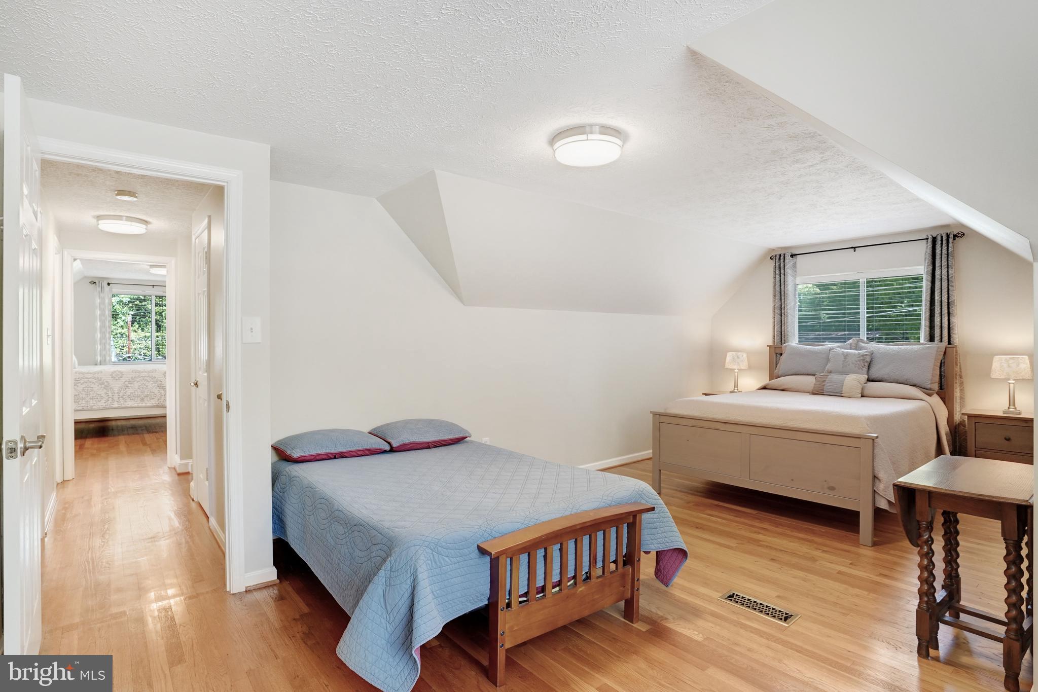 KINGS PARK - Residential