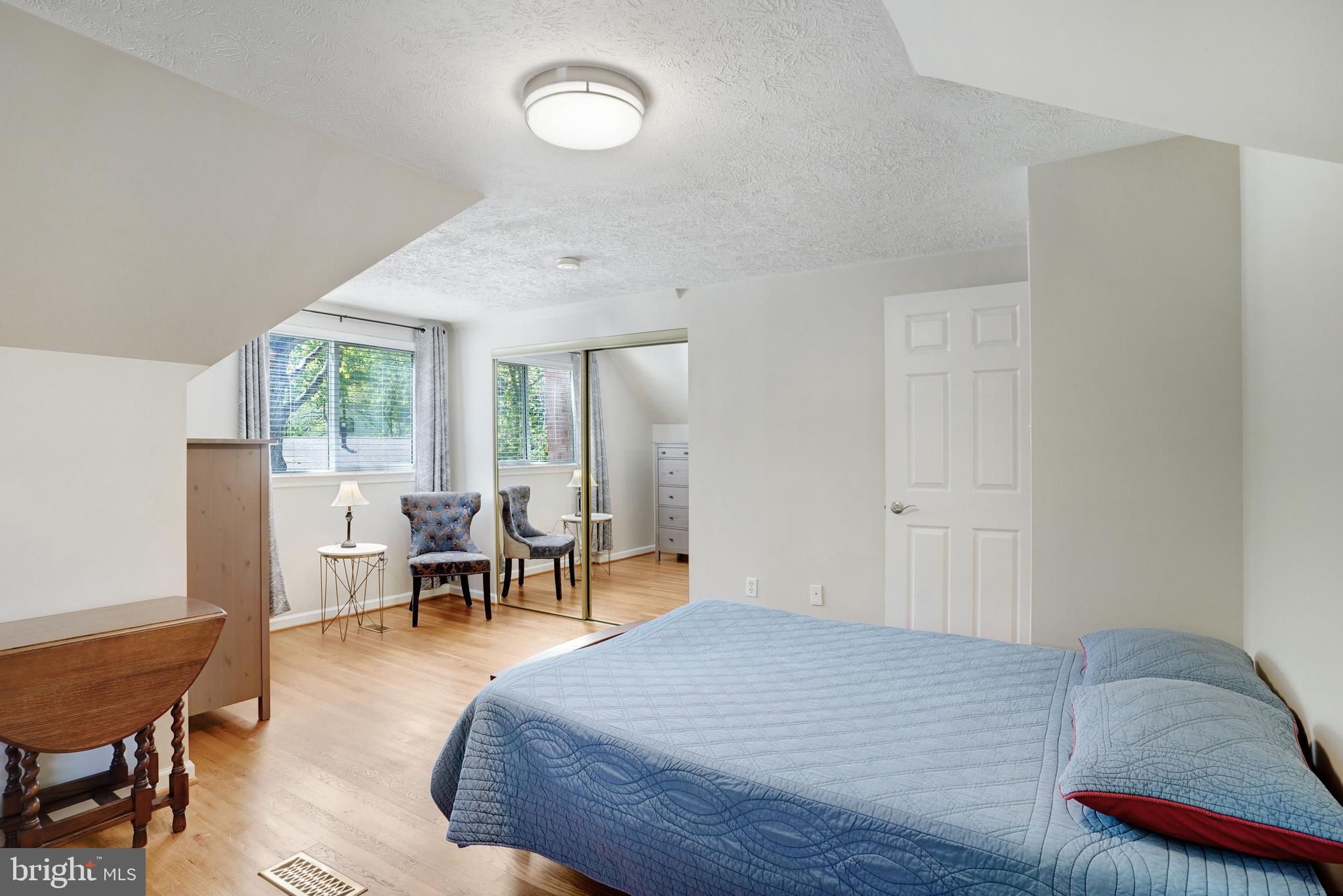 KINGS PARK - Residential