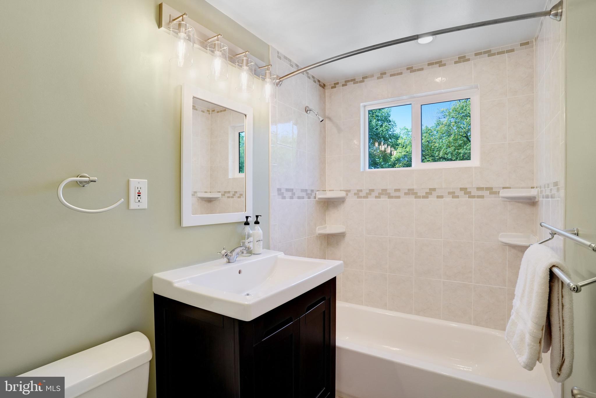 KINGS PARK - Residential