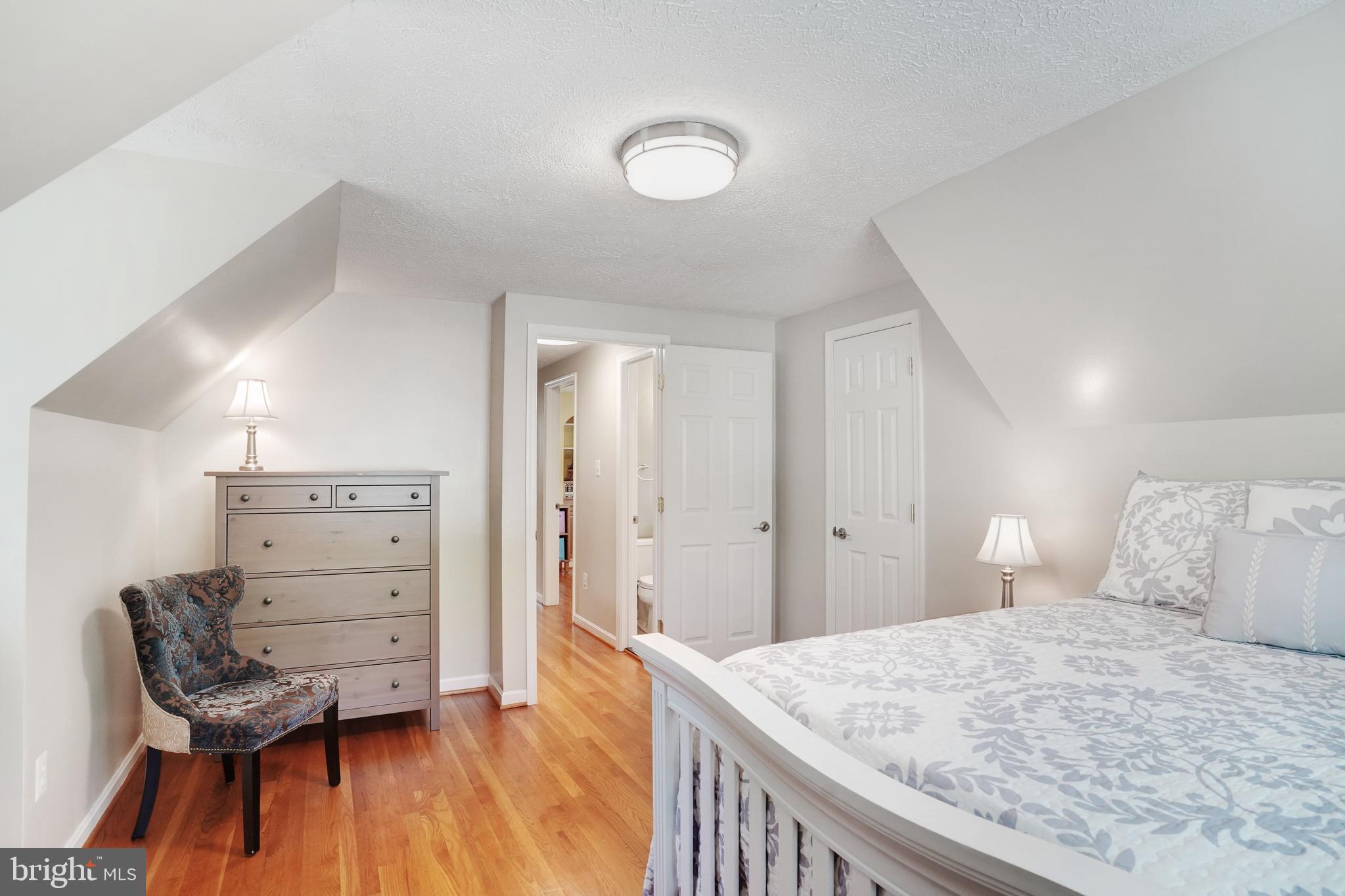 KINGS PARK - Residential