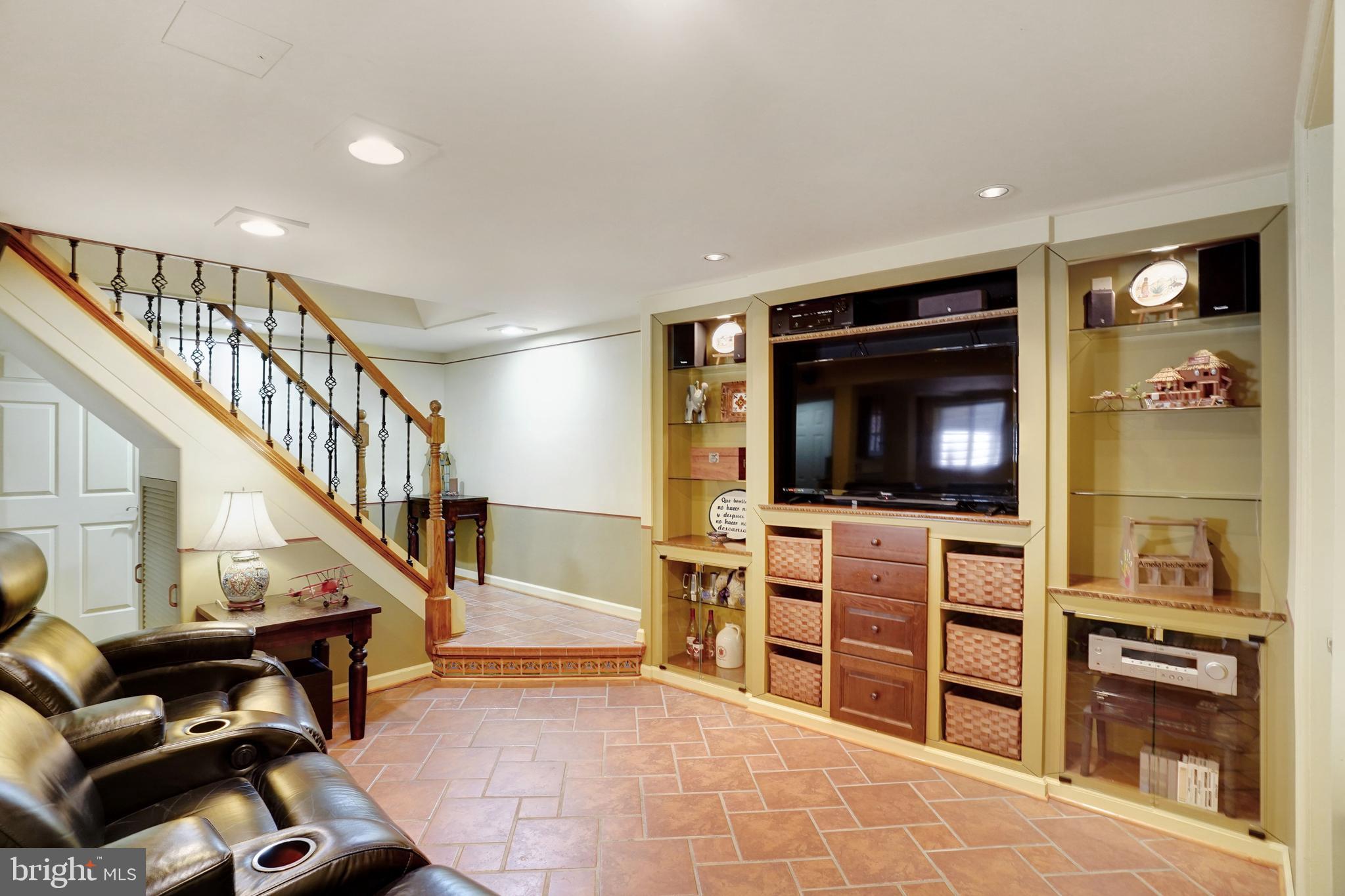 KINGS PARK - Residential