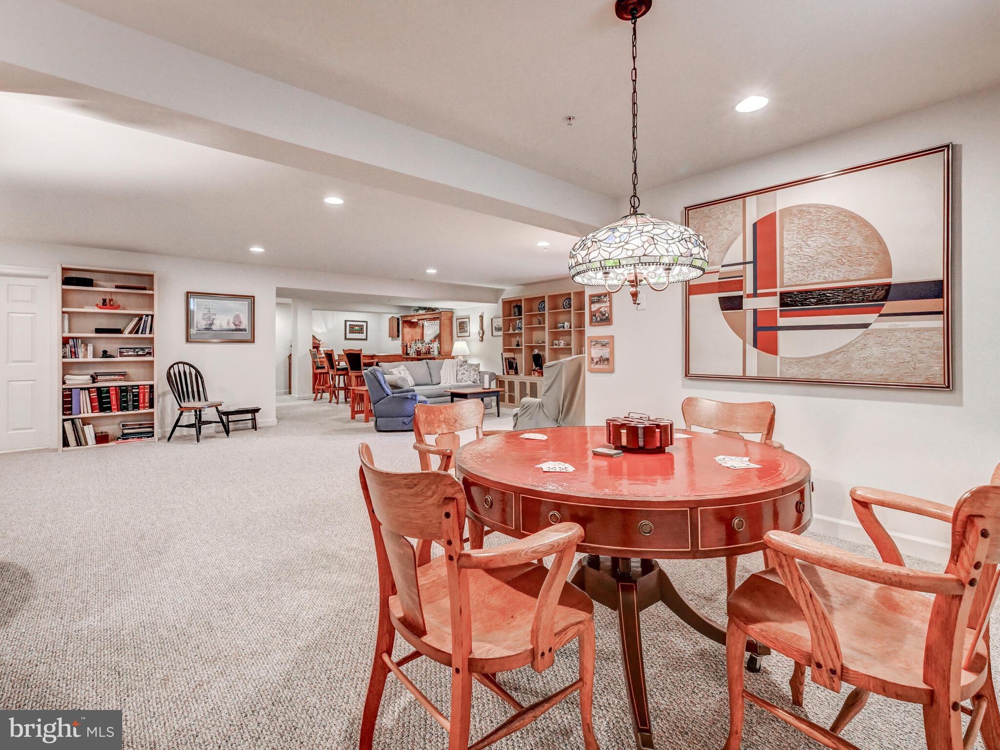 ELLICOTT MEADOWS - Residential