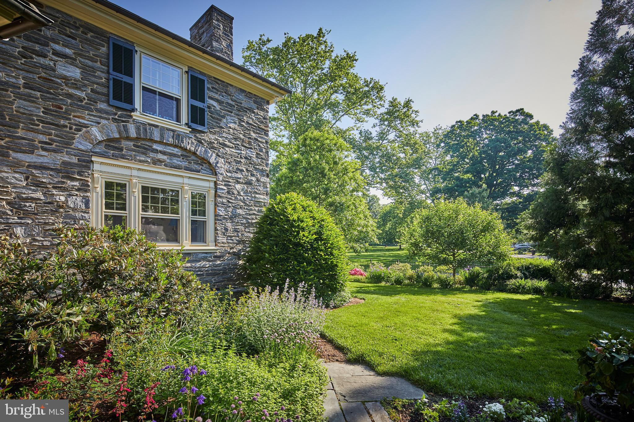 ROCKFORD PARK - Residential