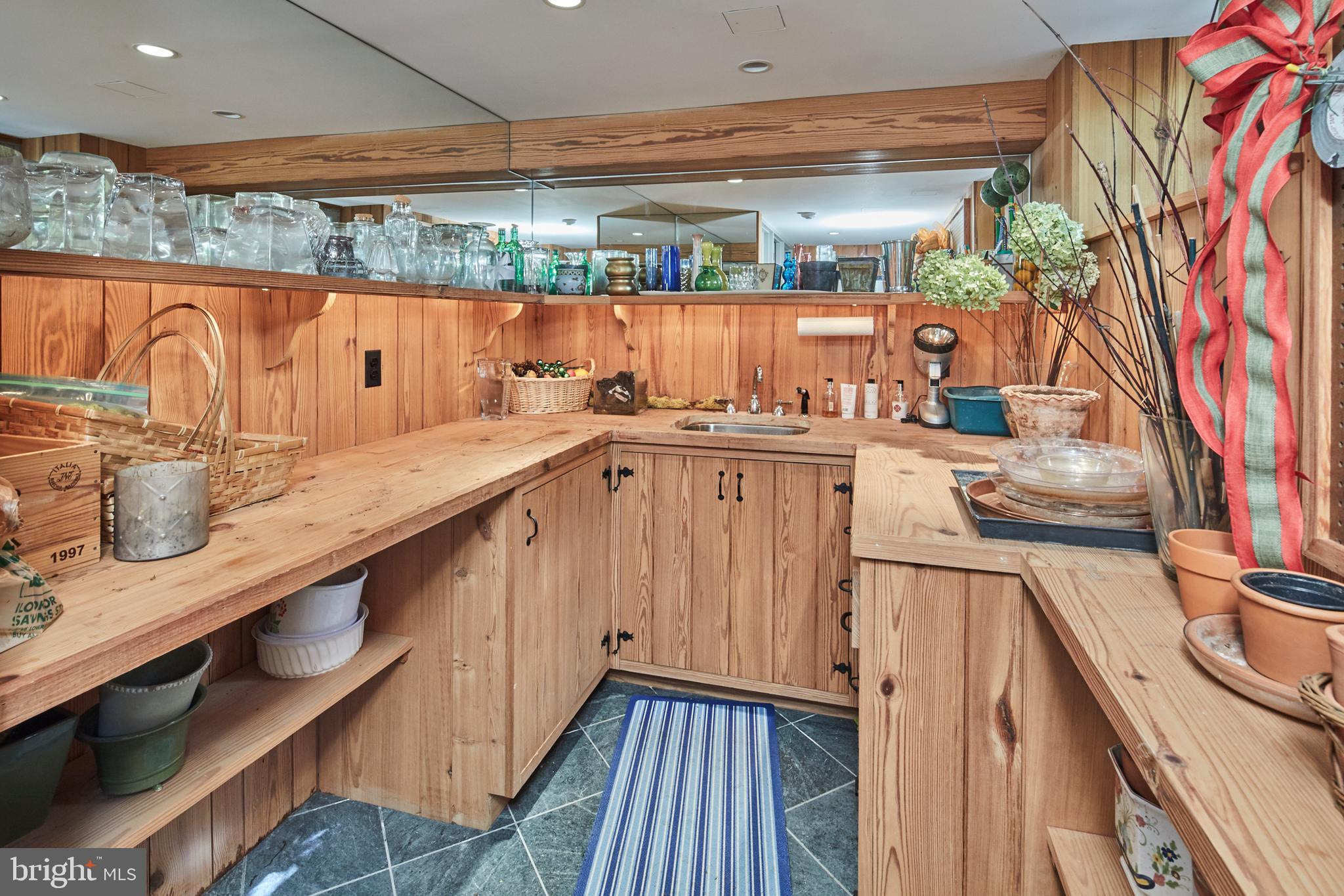 ROCKFORD PARK - Residential