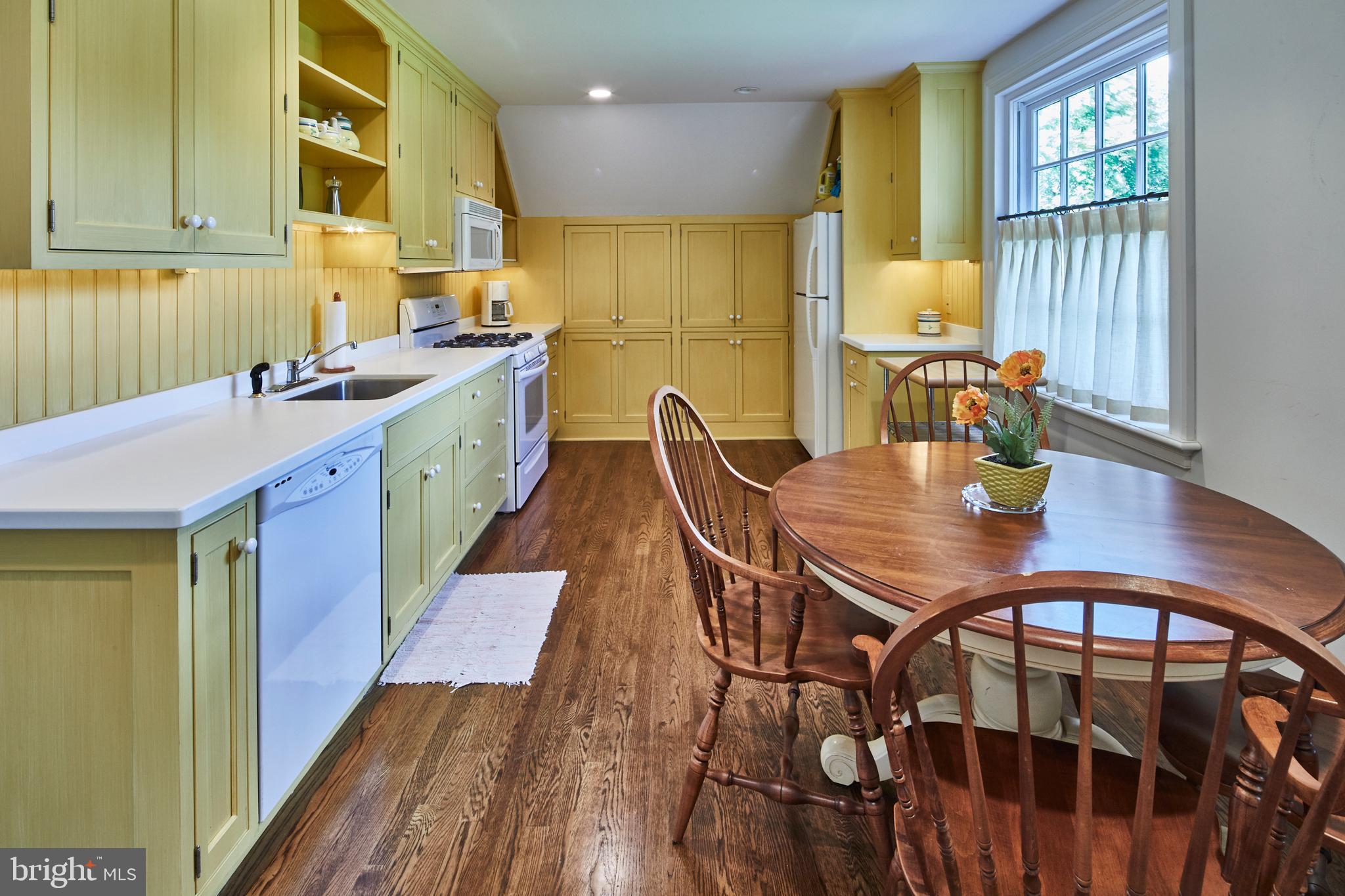 ROCKFORD PARK - Residential