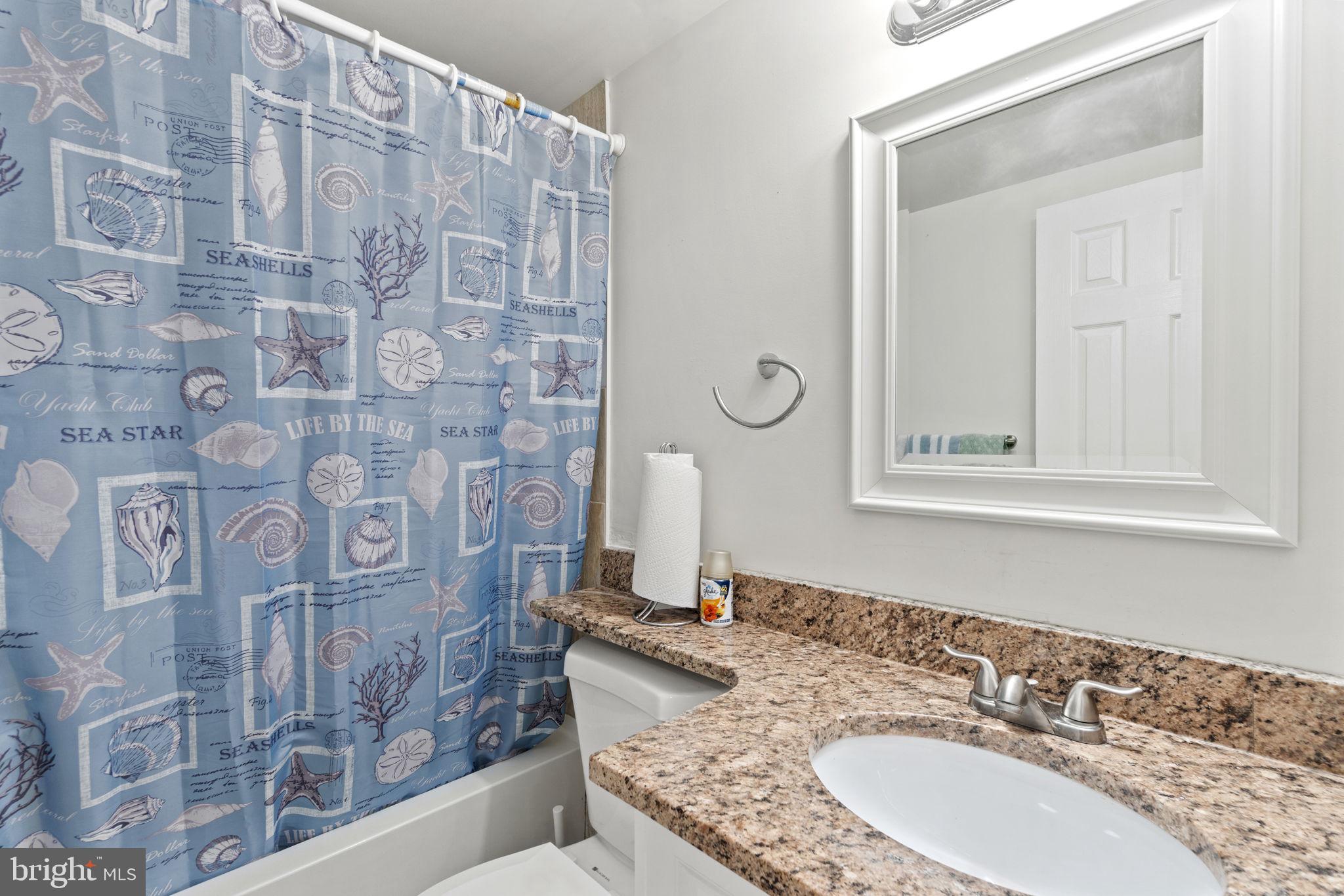 WHISPERING WOODS - Residential