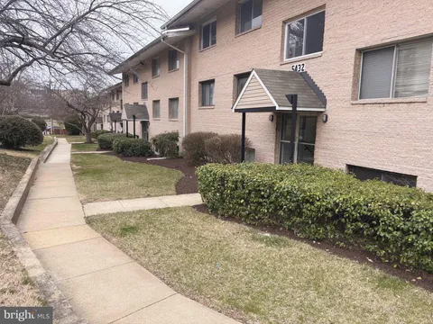 5432 85th Ave Unit 101, New Carrollton, MD MLS: MDPG2144512