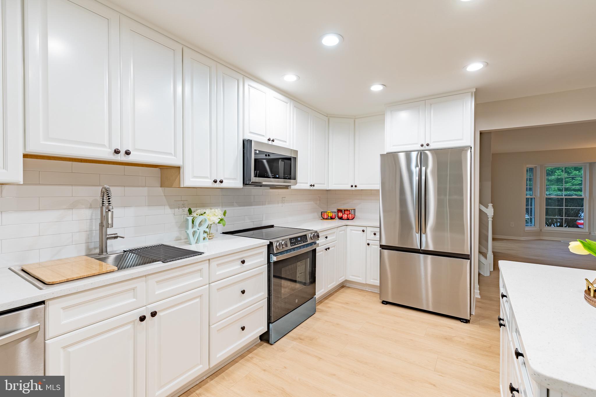 PLEASANT HILLS - Residential