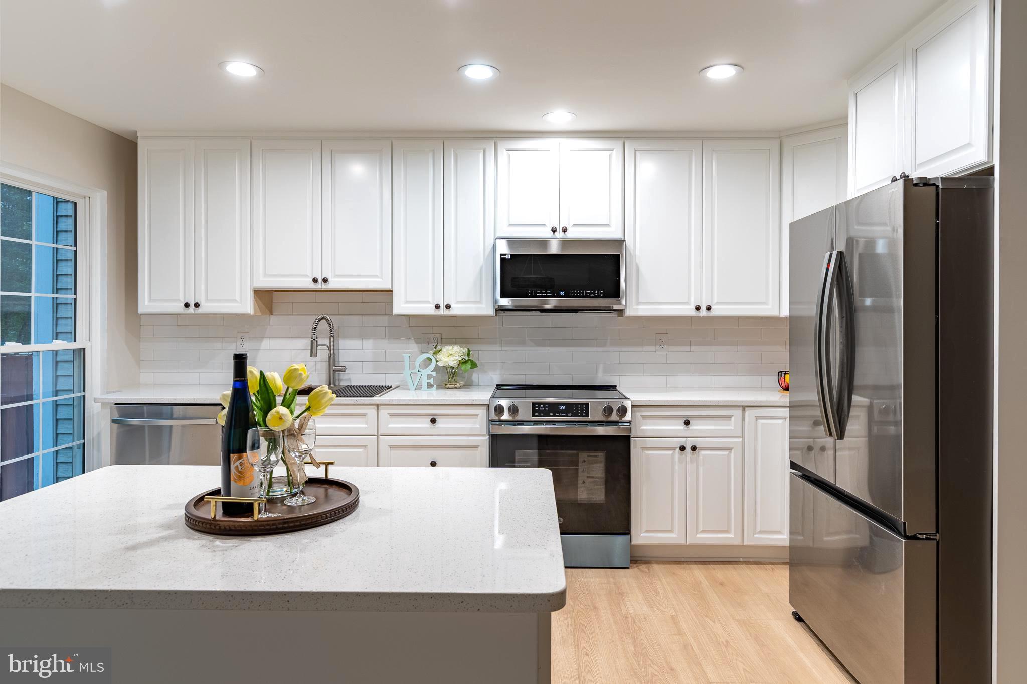 PLEASANT HILLS - Residential
