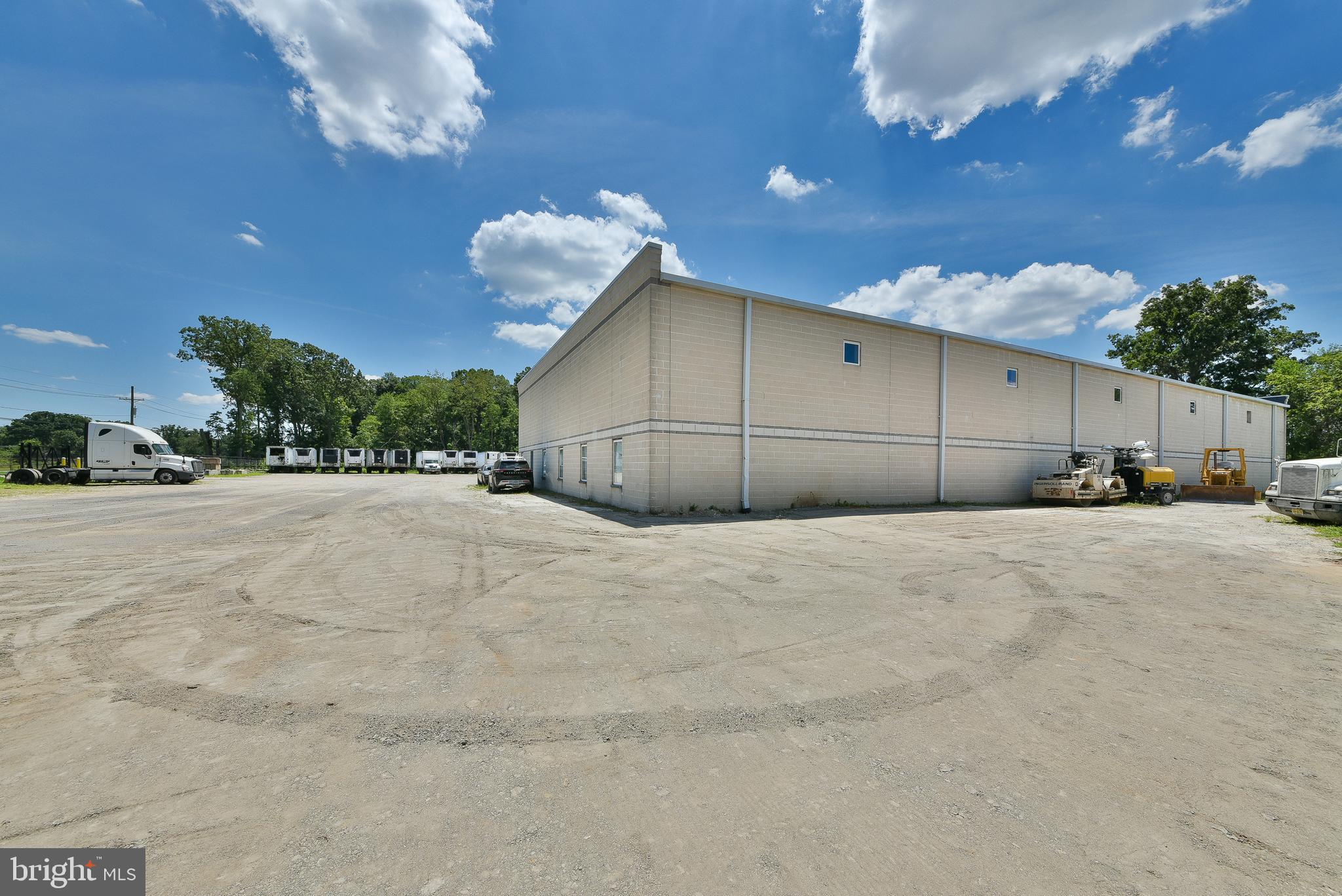 800 MT HOLLY RD 850
