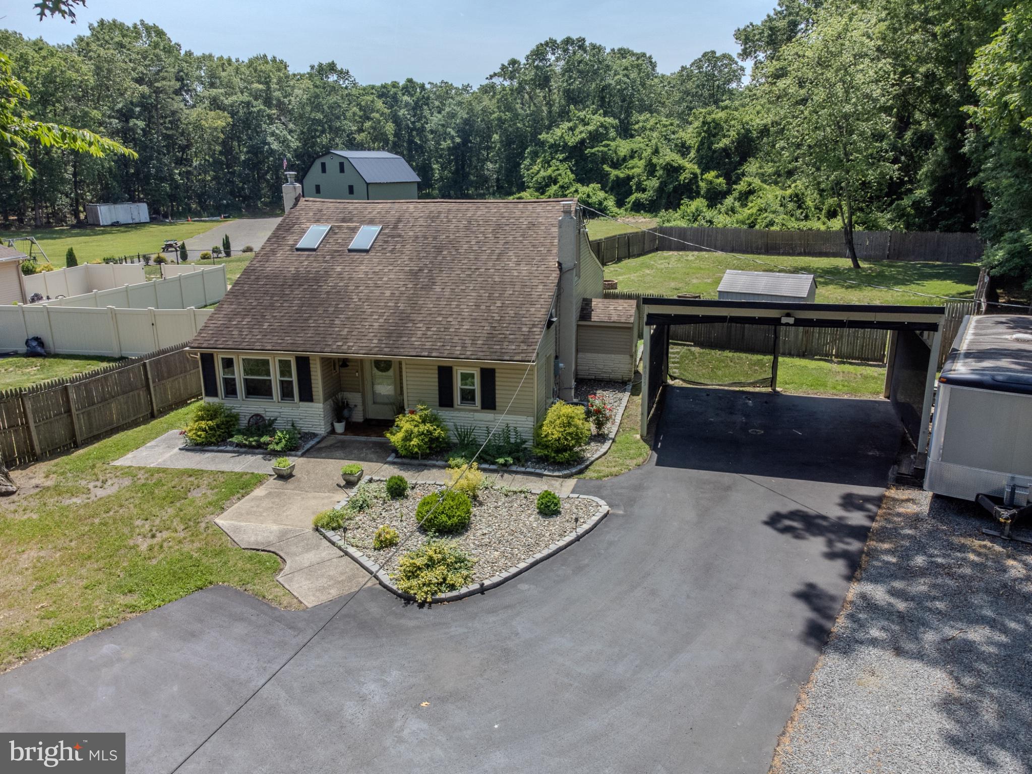 Photo 1 of 22 — 4005 TUCKAHOE ROAD, WILLIAMSTOWN, NJ 08094