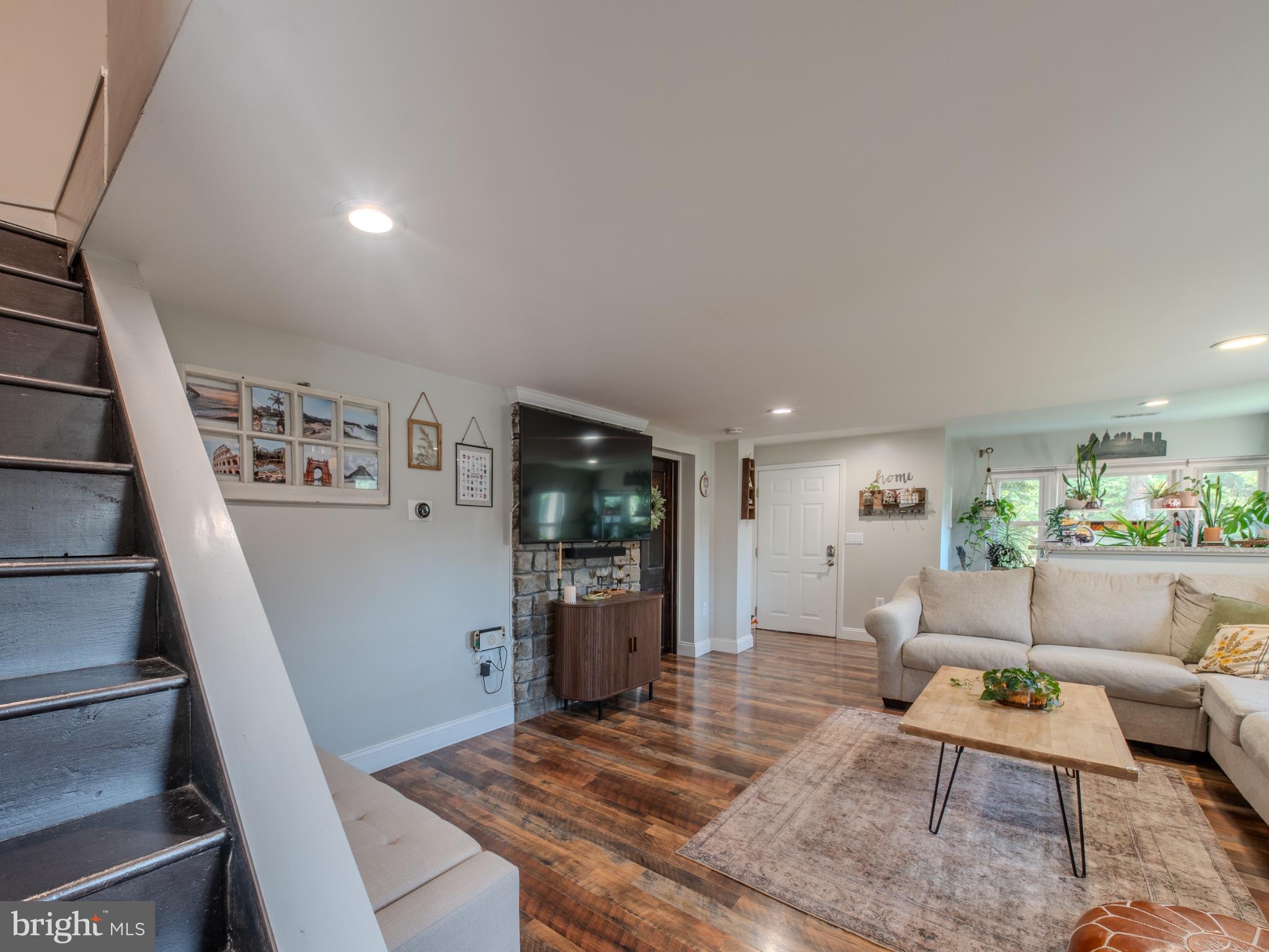 4005 TUCKAHOE ROAD